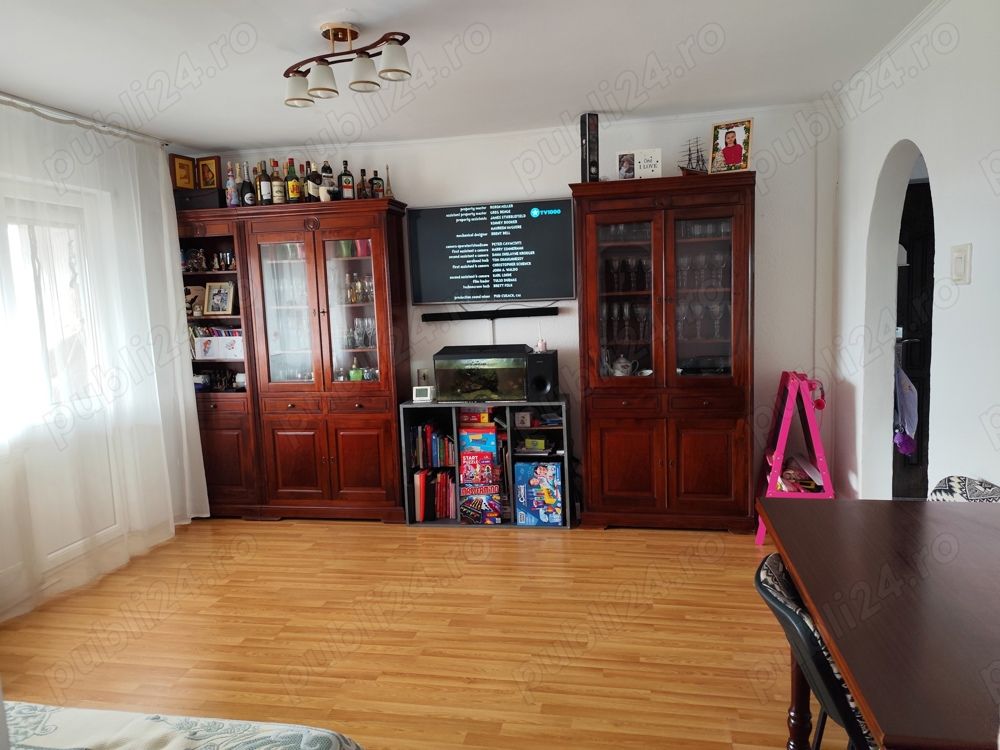 Ag BRASADAS vinde apt 3 cam etaj 4/4 Micro 16. — fotografia 6