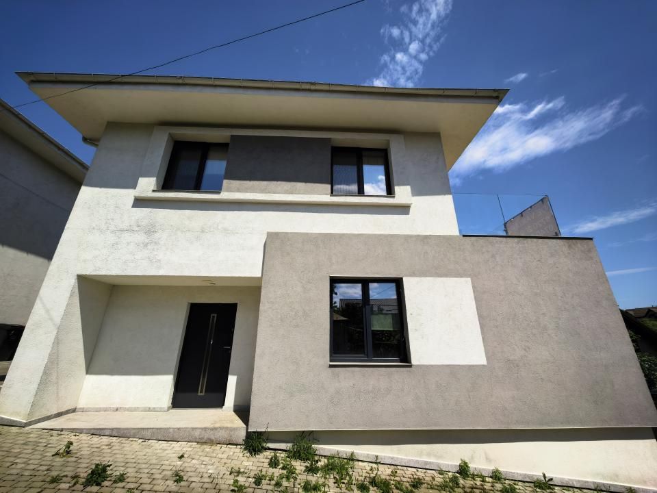 Casă individuală 4 camere D+P+1 133 mp mobilată și utilată — fotografia 2