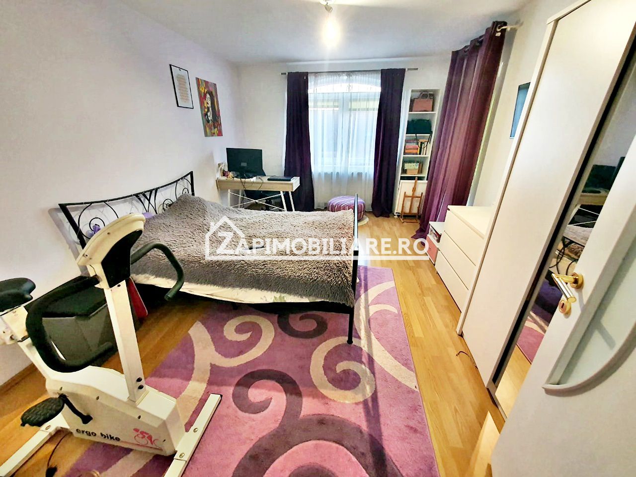 Casa 6 camere, 295 mp.utili, 1.000 mp teren, cartier Unirii — fotografia 8