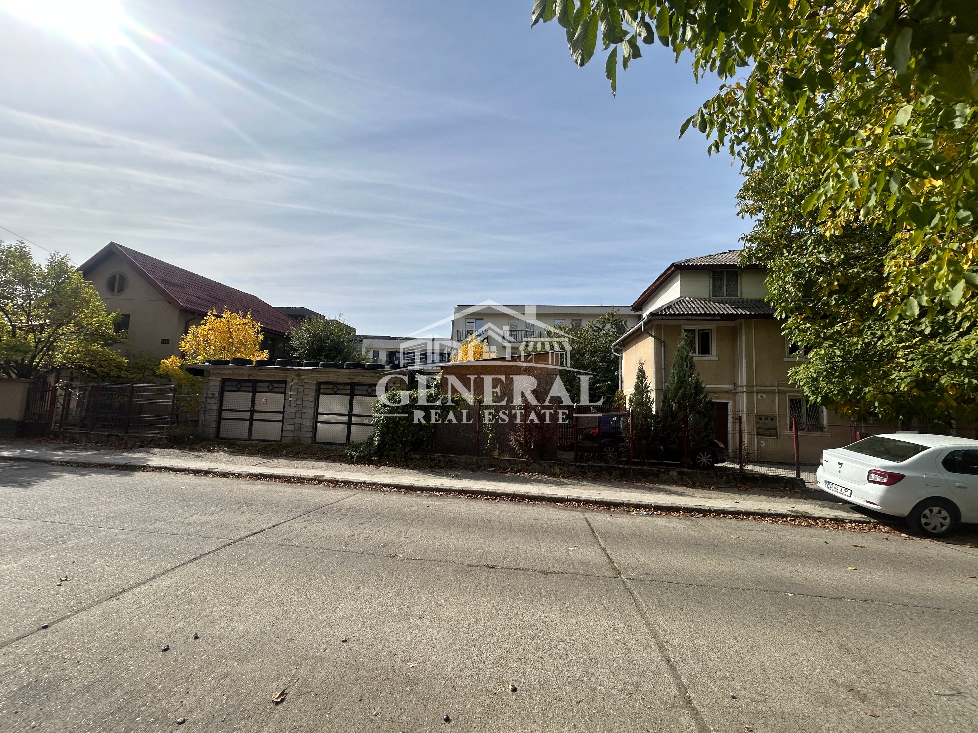 De vanzare casa P+2 230m2/teren 718m2 bd. Regele Ferdinand Baia Mare — fotografia 5