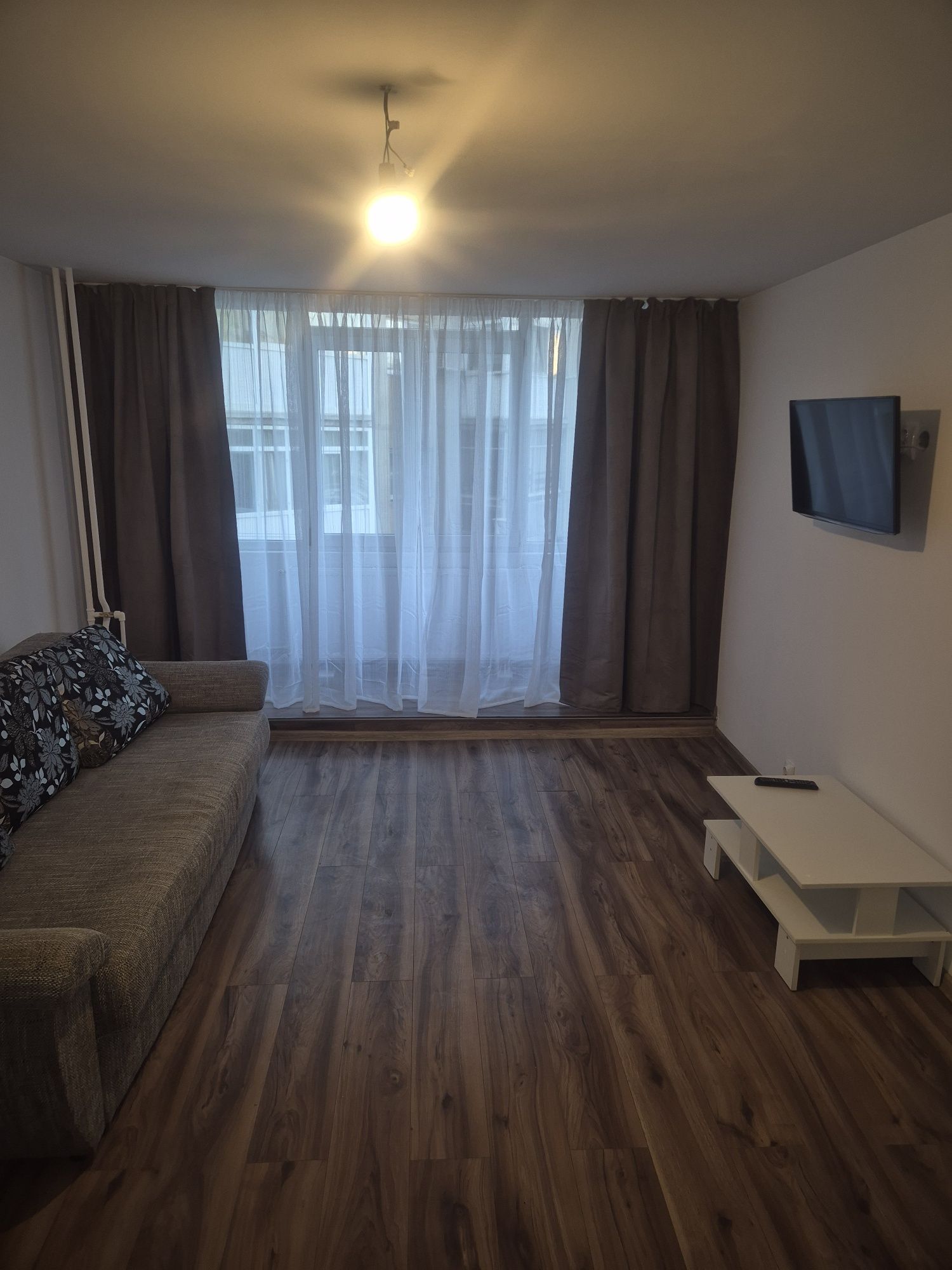 Garsonieră,Brazda Lui Novac — fotografia 3