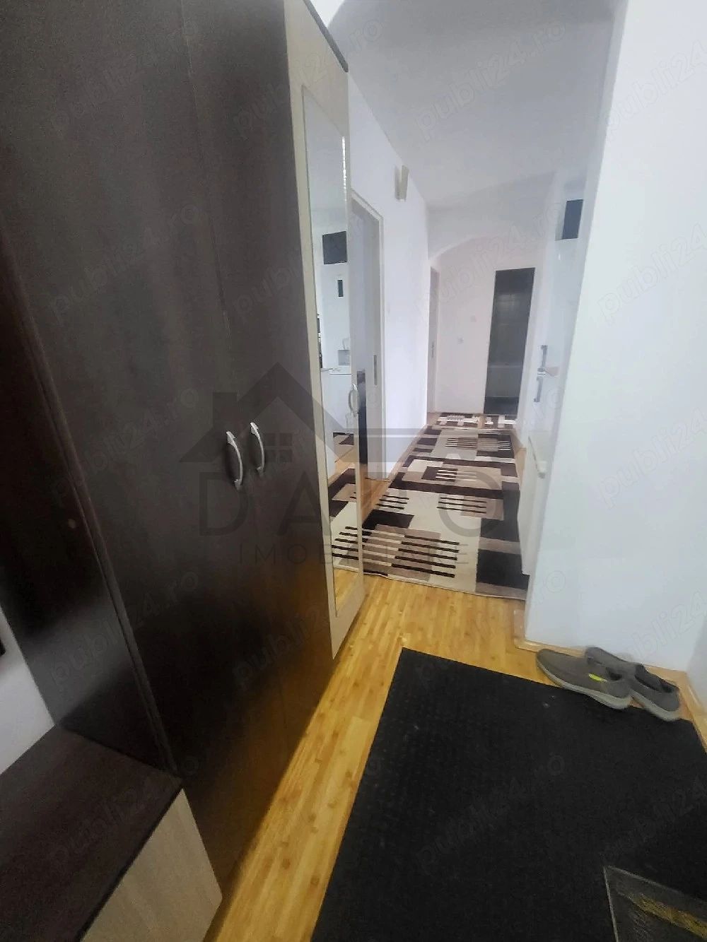 inchiriez apartament 3 camere 2 bai in Unirii Târgu Mureș — fotografia 5