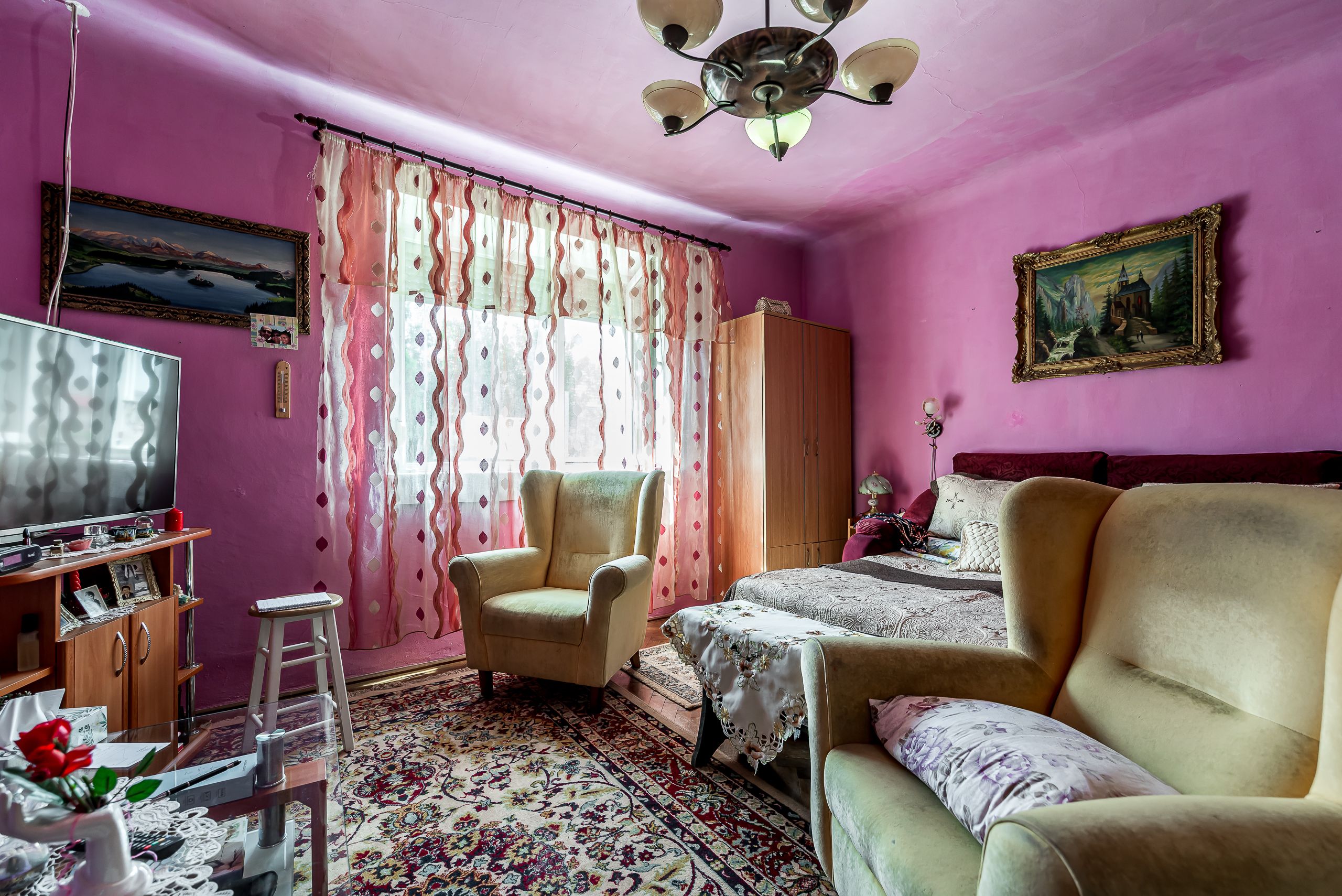 Casa 3 camere, bucatarie si baie, in zona centrala din Chisineu-Cris — fotografia 12