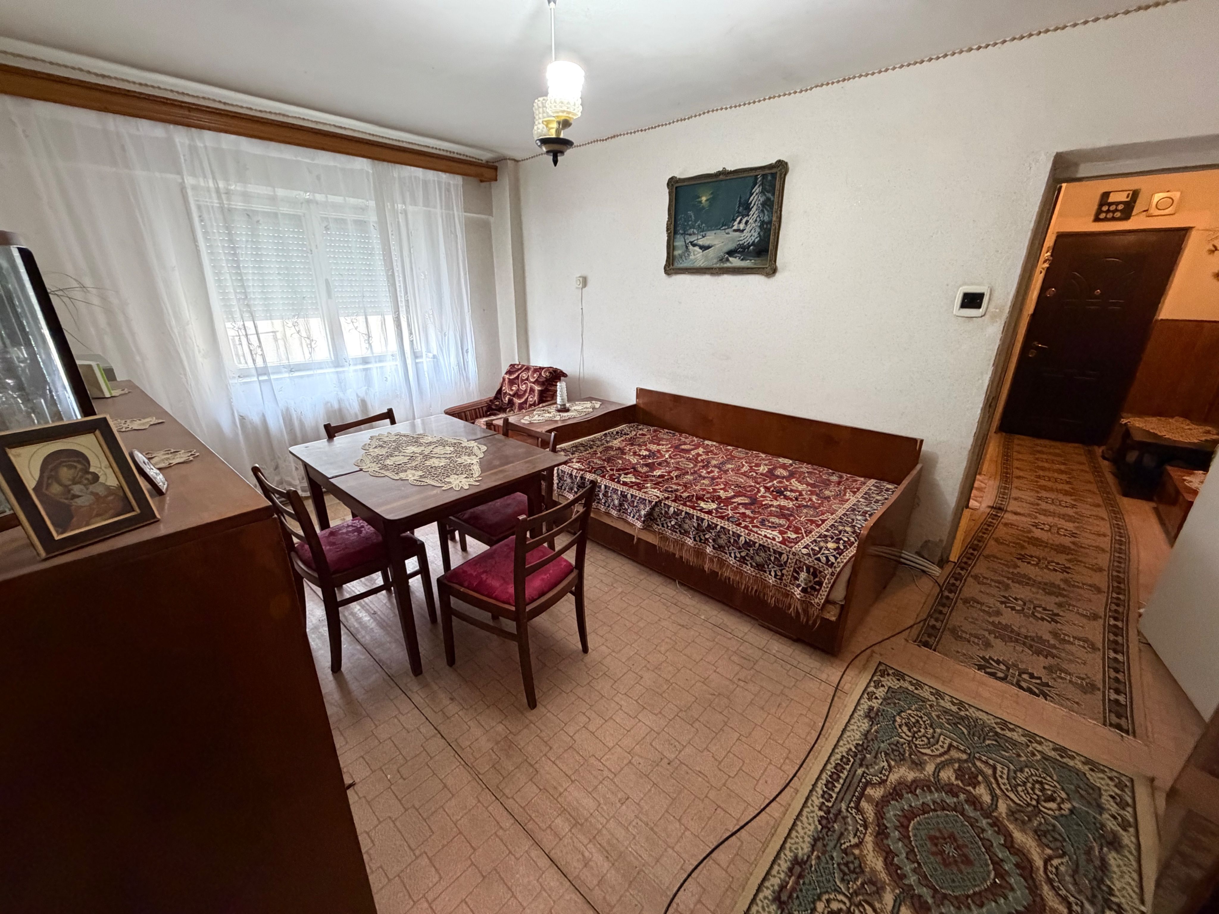 Apartament 4 camere,  etaj 3 - Cugir — fotografia 6