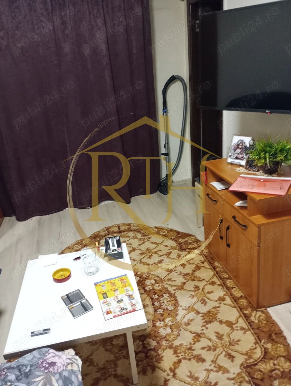 Oferim spre vanzare garsoniera, situata la etajul 2, zona Dambovita — fotografia 2
