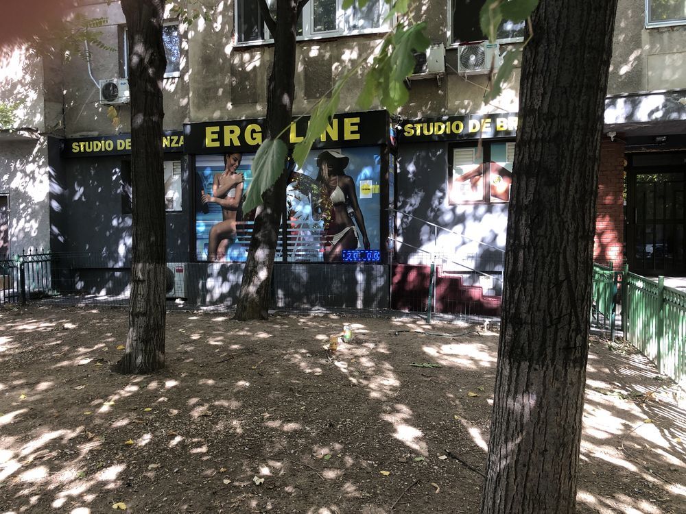 SPATIU COMERCIAL -RAHOVA-margeanului  scara acces exterior INTABULATA — fotografia 6