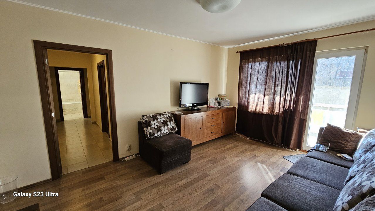 Apartament 4 Camere , et.3/4, Berceni-Racovita — fotografia 3