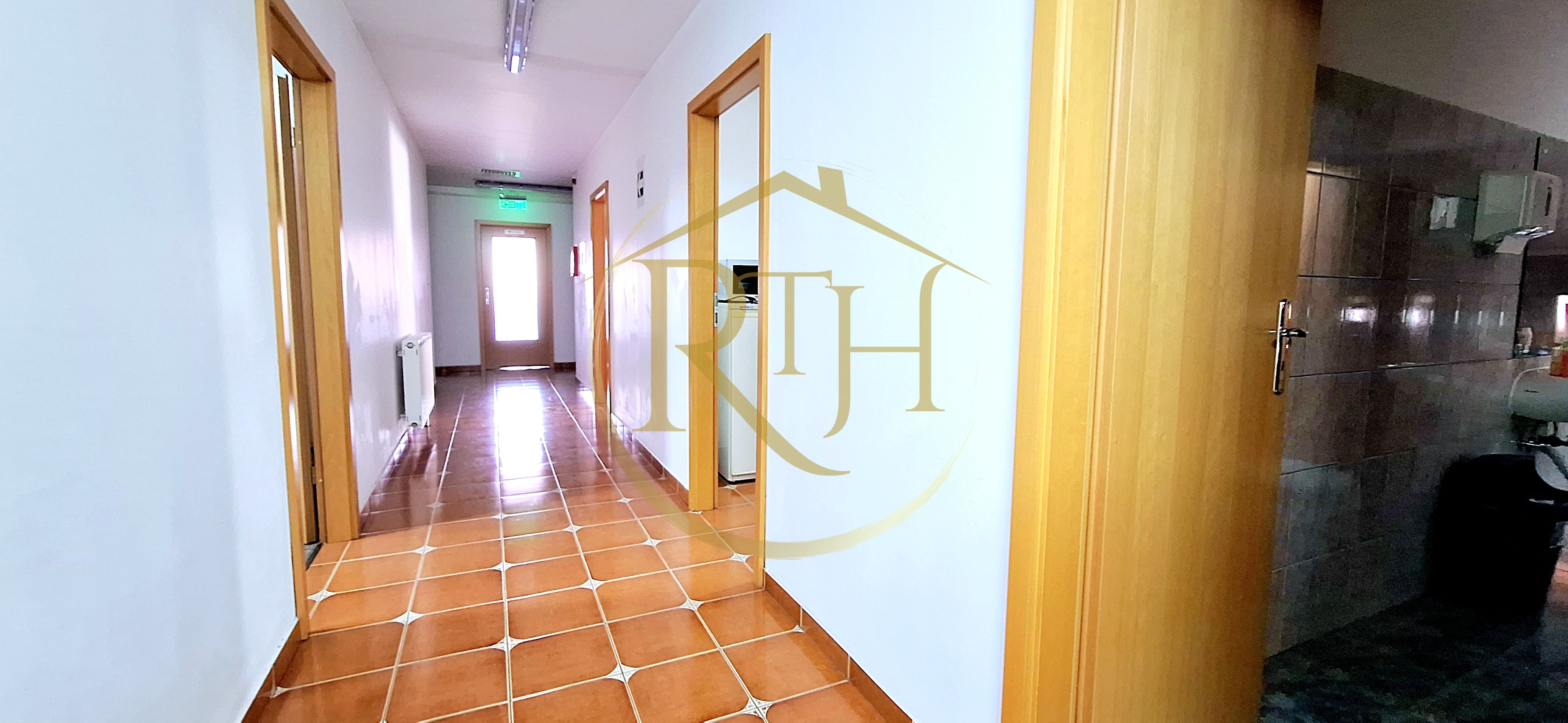 Oferim spre inchiriere spatii pentru birouri, zona Soarelui — fotografia 16