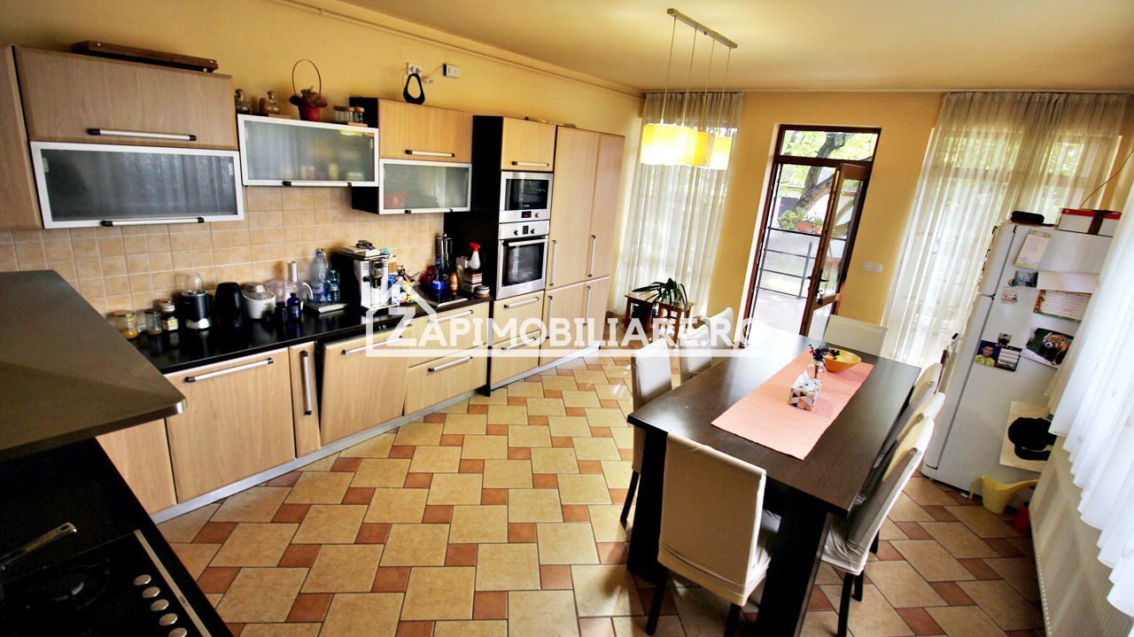 Casa 3 camere 174mp,1.522 mp.teren,garaj,livadă 0% comision — fotografia 3