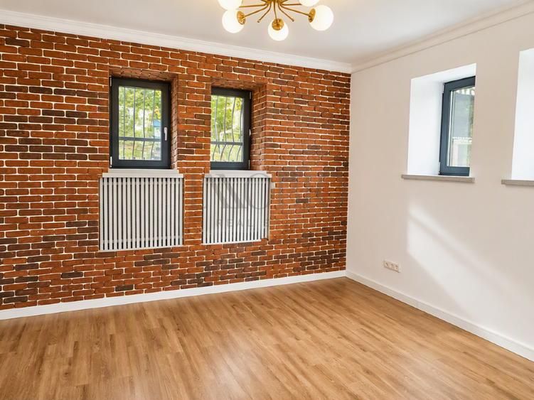 Vilă Renovata în 2026 | Ultracentral, Unirii | cu parcare — fotografia 4