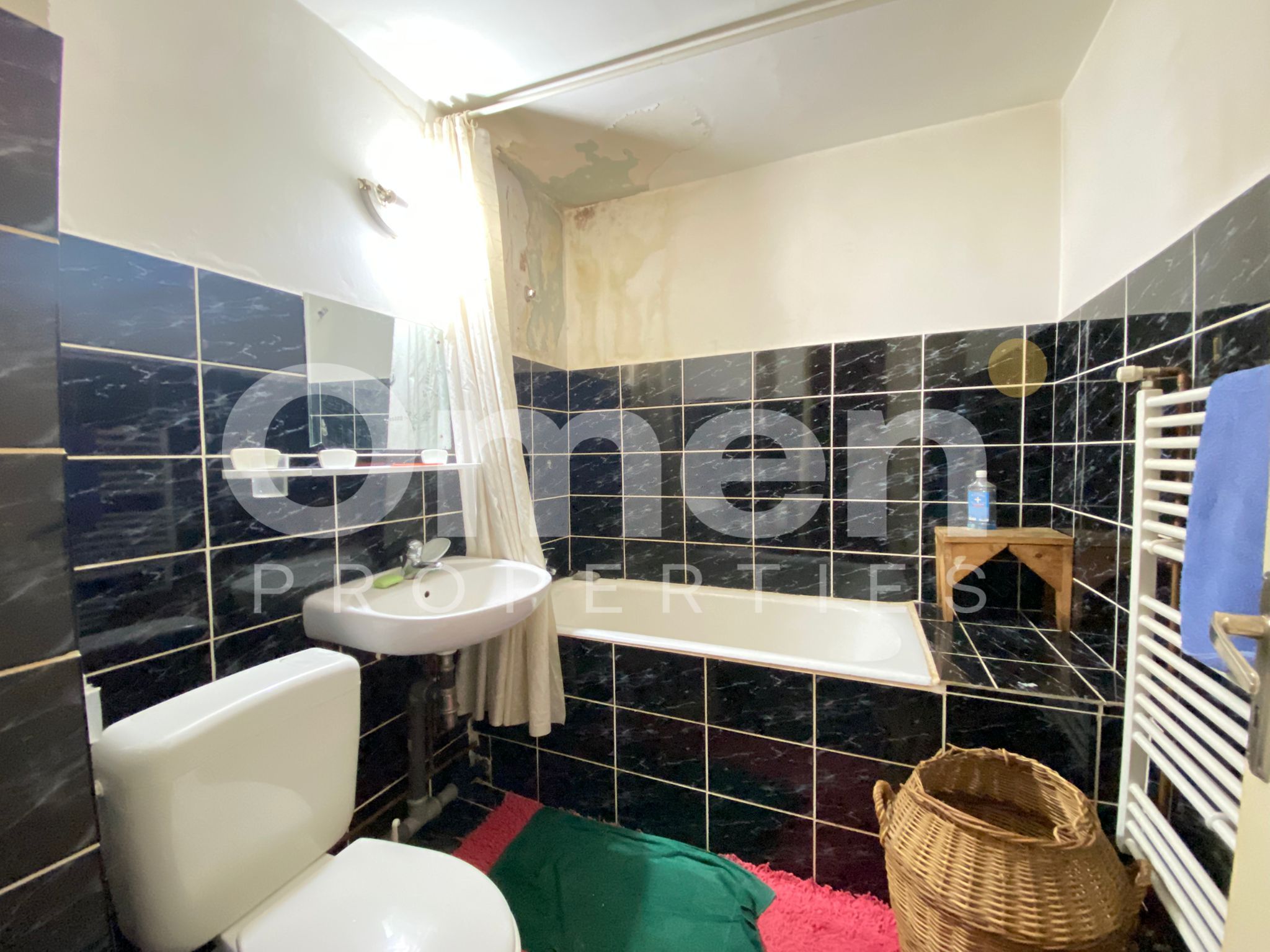 Apartament cu 3 camere, decomandat, etaj intermediar, zona Farmacia Somesan — fotografia 8
