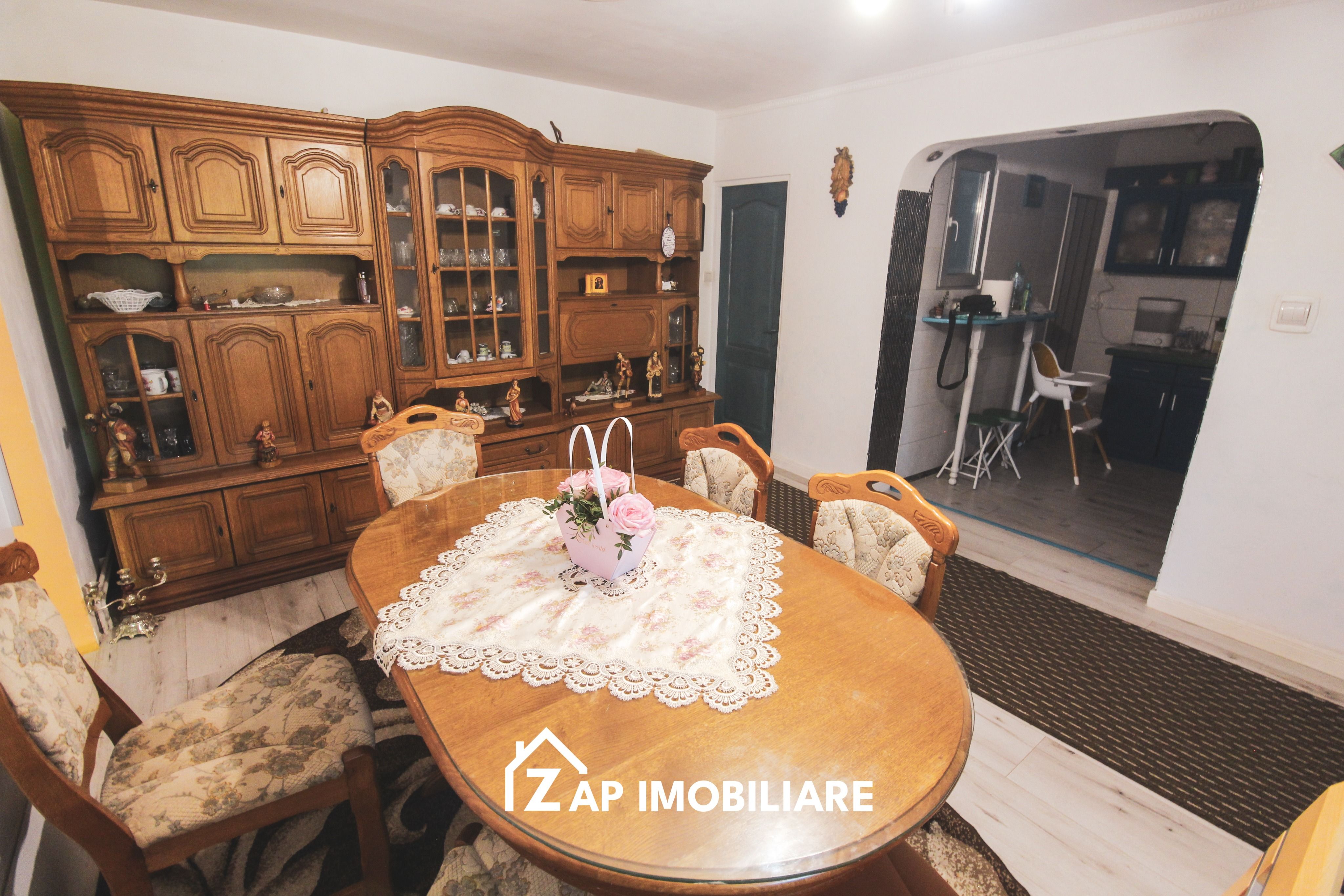 Casă 5 camere -  P+M  - Sangeorgiu de Mures - Zona Nordului — fotografia 6