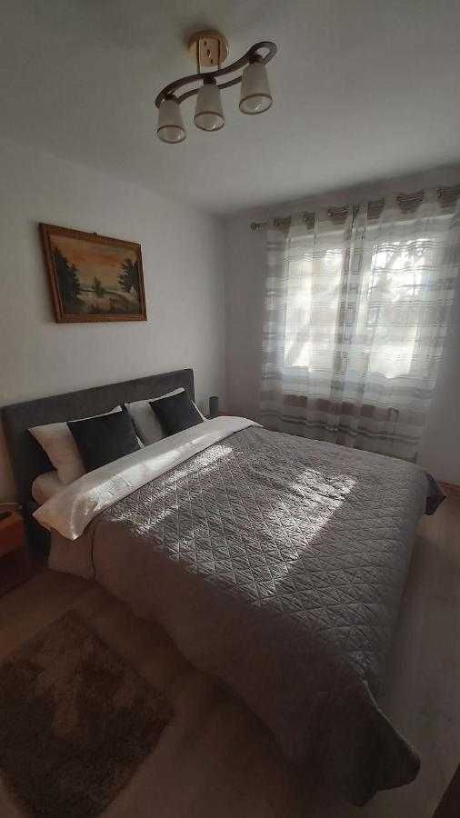 Apartament cu 2 camere din Micro 14 — fotografia 5