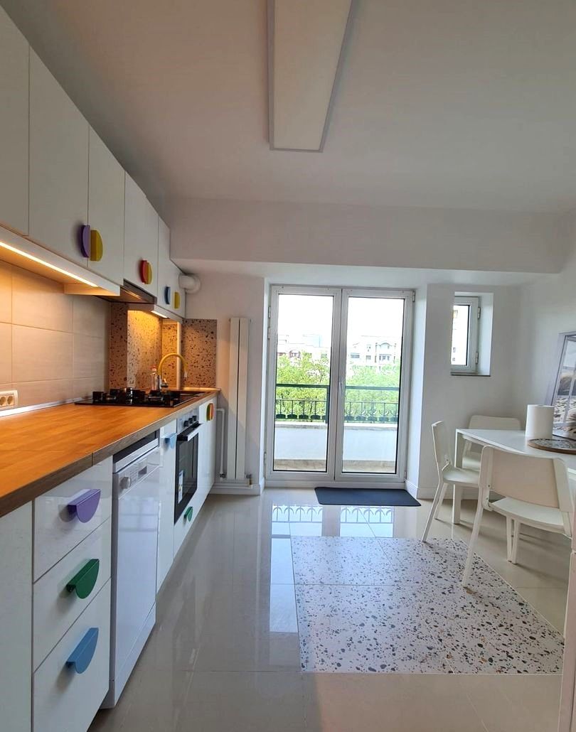 Oferta Speciala. Apartament 2 camere de închiriat, Centrul Civic — fotografia 2