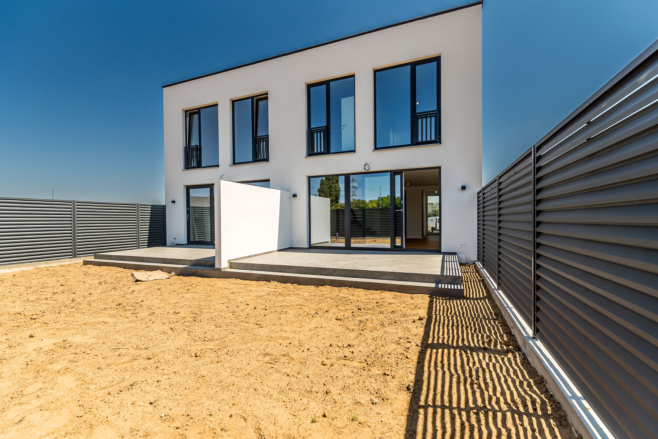 Casa NOUA 4 camere - tip duplex - Complex AFI ARAD - COMISION 0 — fotografia 3