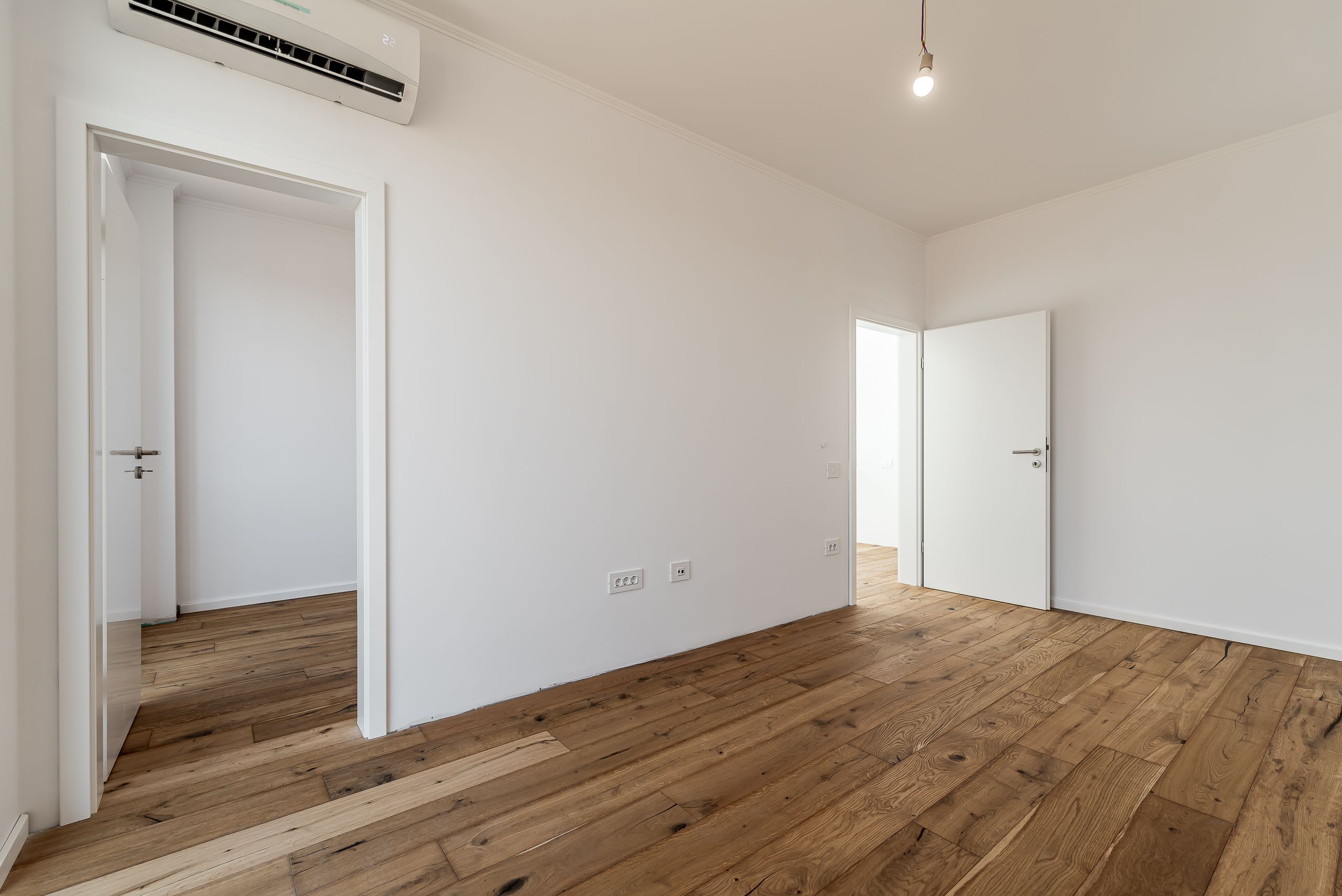 Casa NOUA 4 camere - tip duplex - Complex AFI ARAD - COMISION 0 — fotografia 6