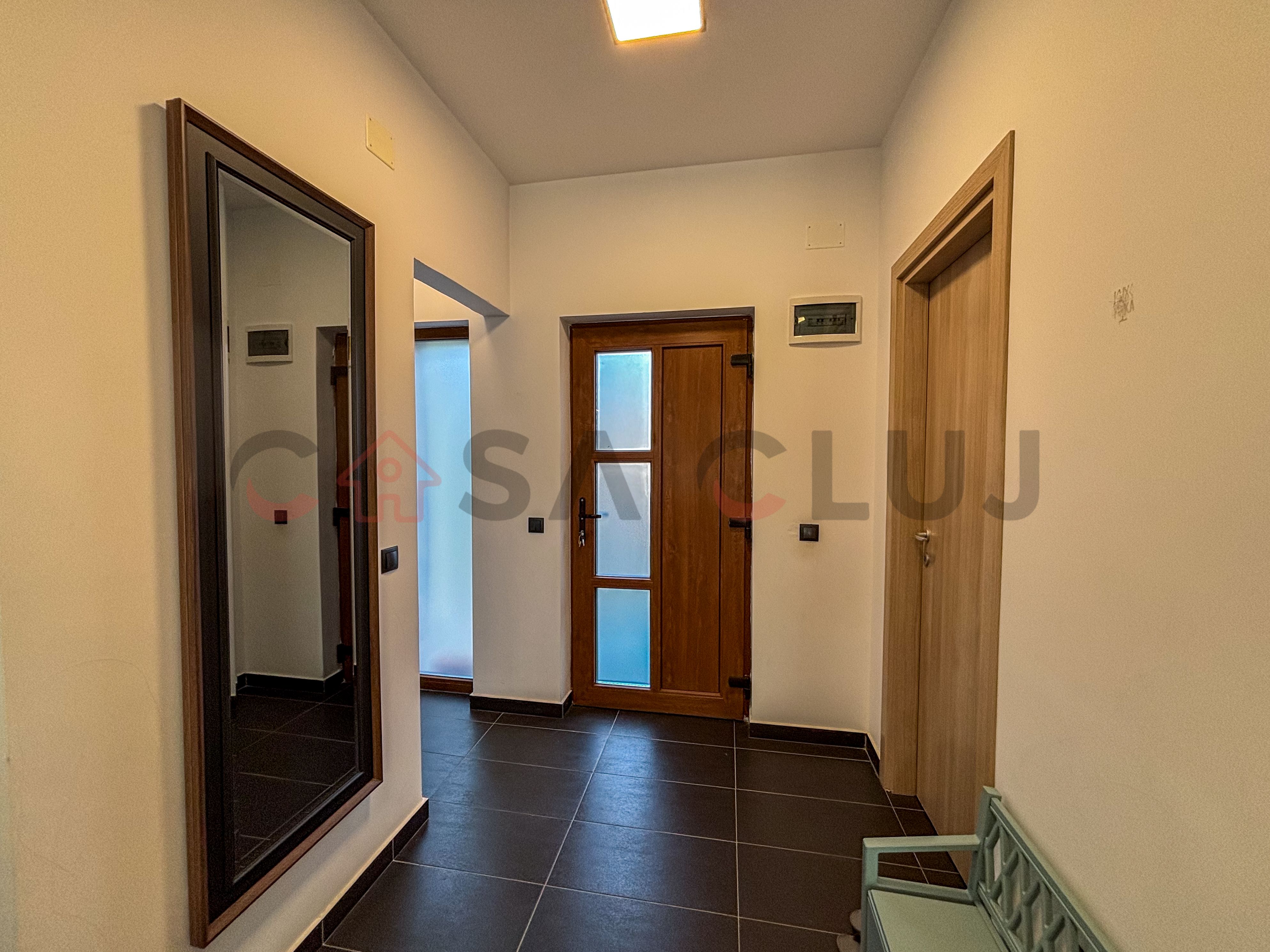 Duplex bine compartimentat - Curte amenajata - Borhanci, la inceput — fotografia 17