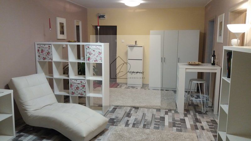 Apartament 2 camere Favorit Drumul Taberei I METROU 3min I COMISI 0%