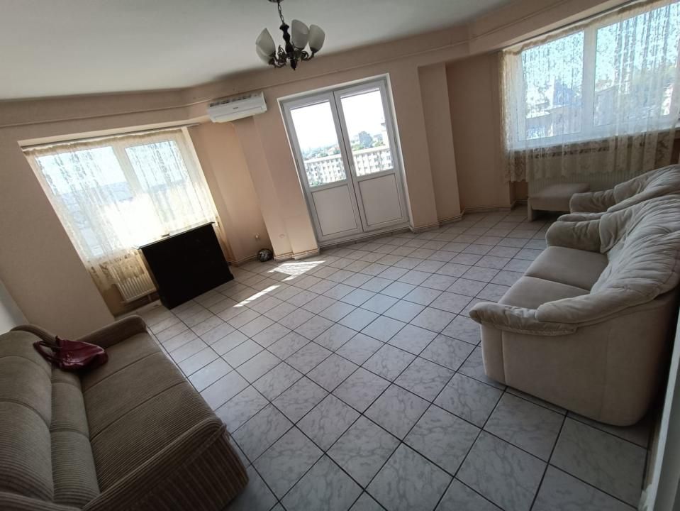 Apartament Ultracentral 2 camere, 63.3 mp bloc Mercur. — fotografia 4