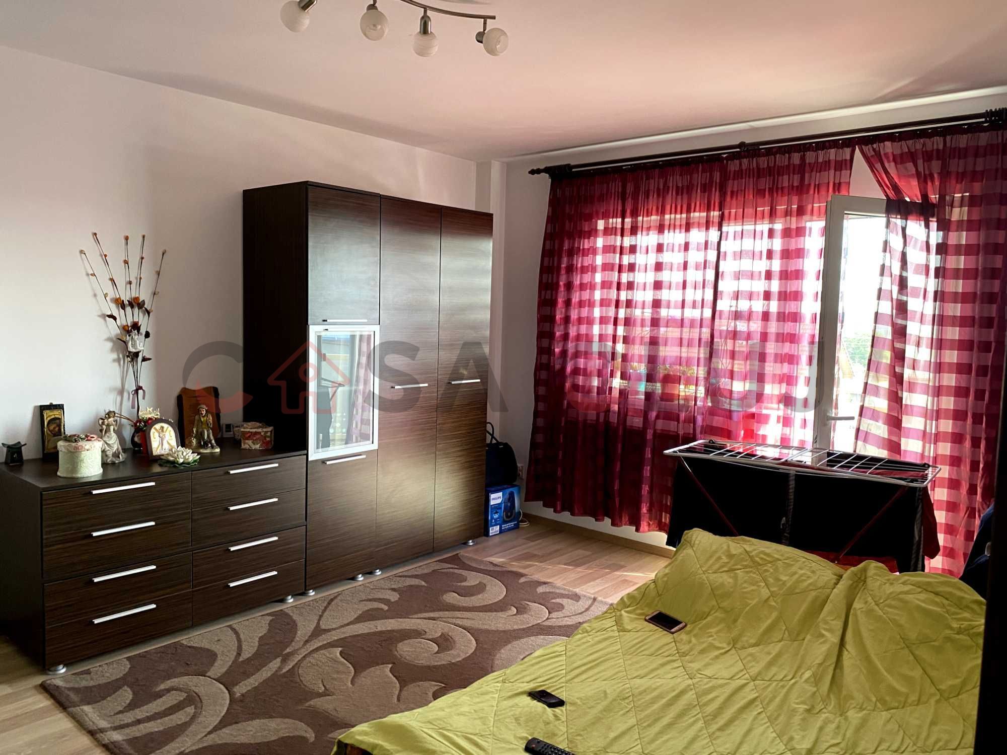 2 camere, decomandat, Mina Cluj!