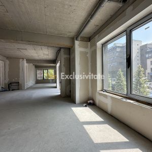 Spațiu comercial ultracentral - prima inchiriere — fotografia 5