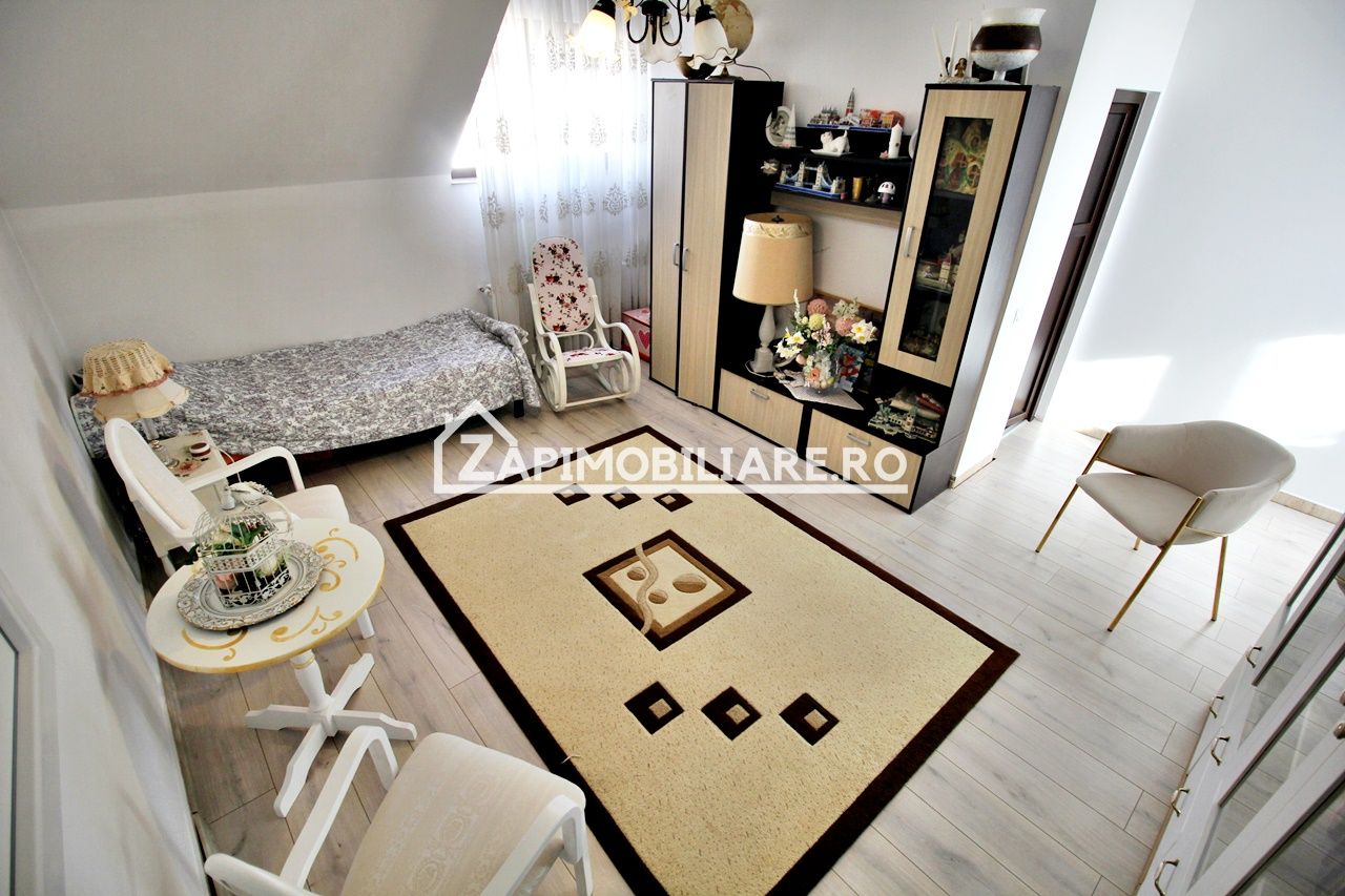 Casa 8 camere,4 bai,482mp,1.100mp teren,2 garaje,0% comision — fotografia 16