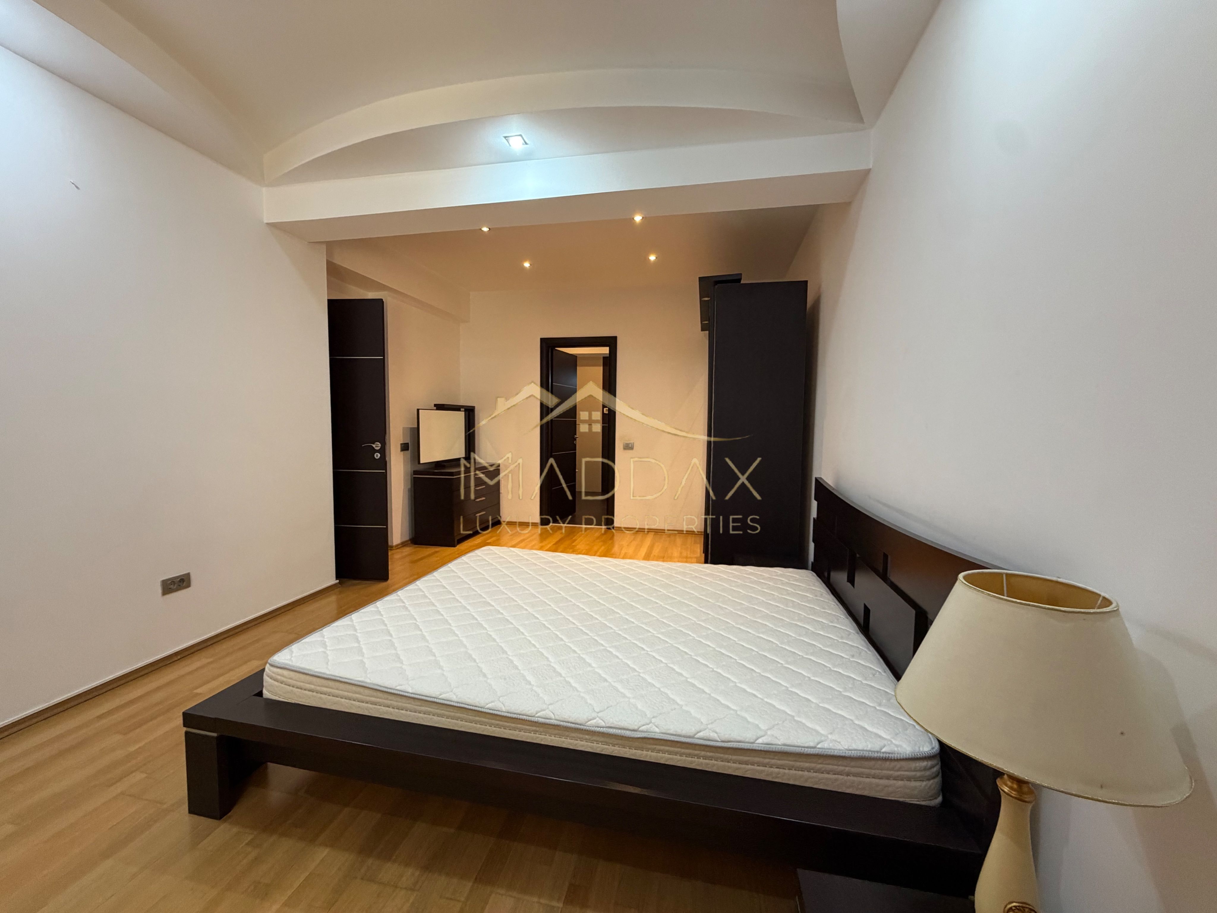 Apartament de închiriat / 3 camere lux *144m*  / Herastrau — fotografia 15