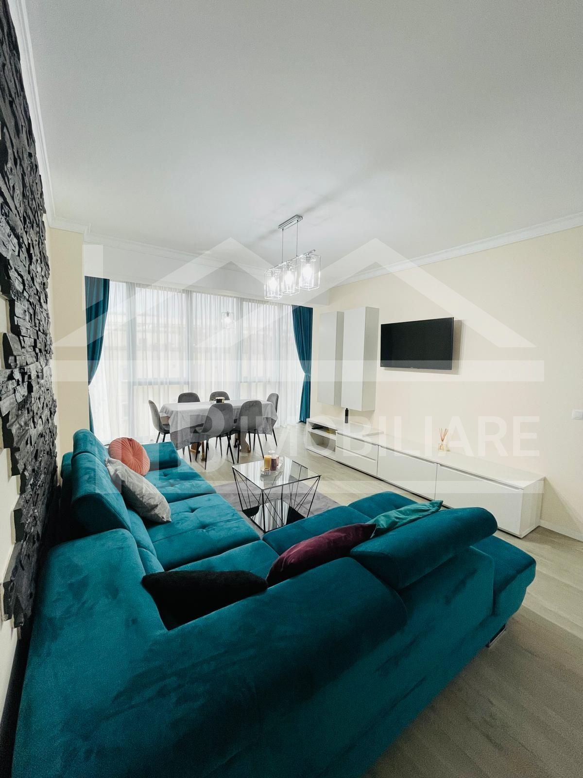 Apartament cu 2 camere, 60mp, parcare, Zona Tudor