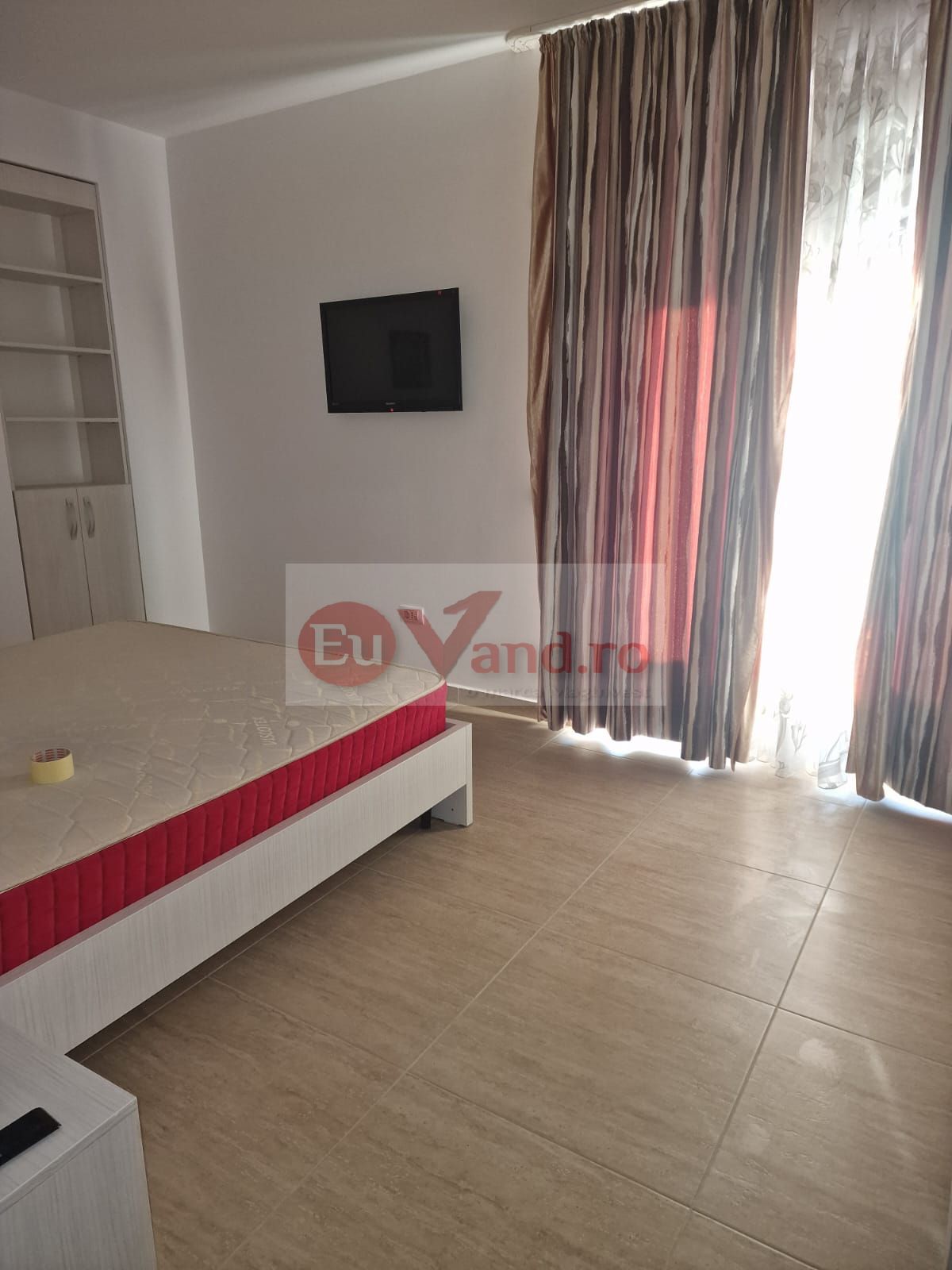 De inchiriat apartament cu 2 camere bloc nou, Anul revolutiei, et.1, 450 E — fotografia 3