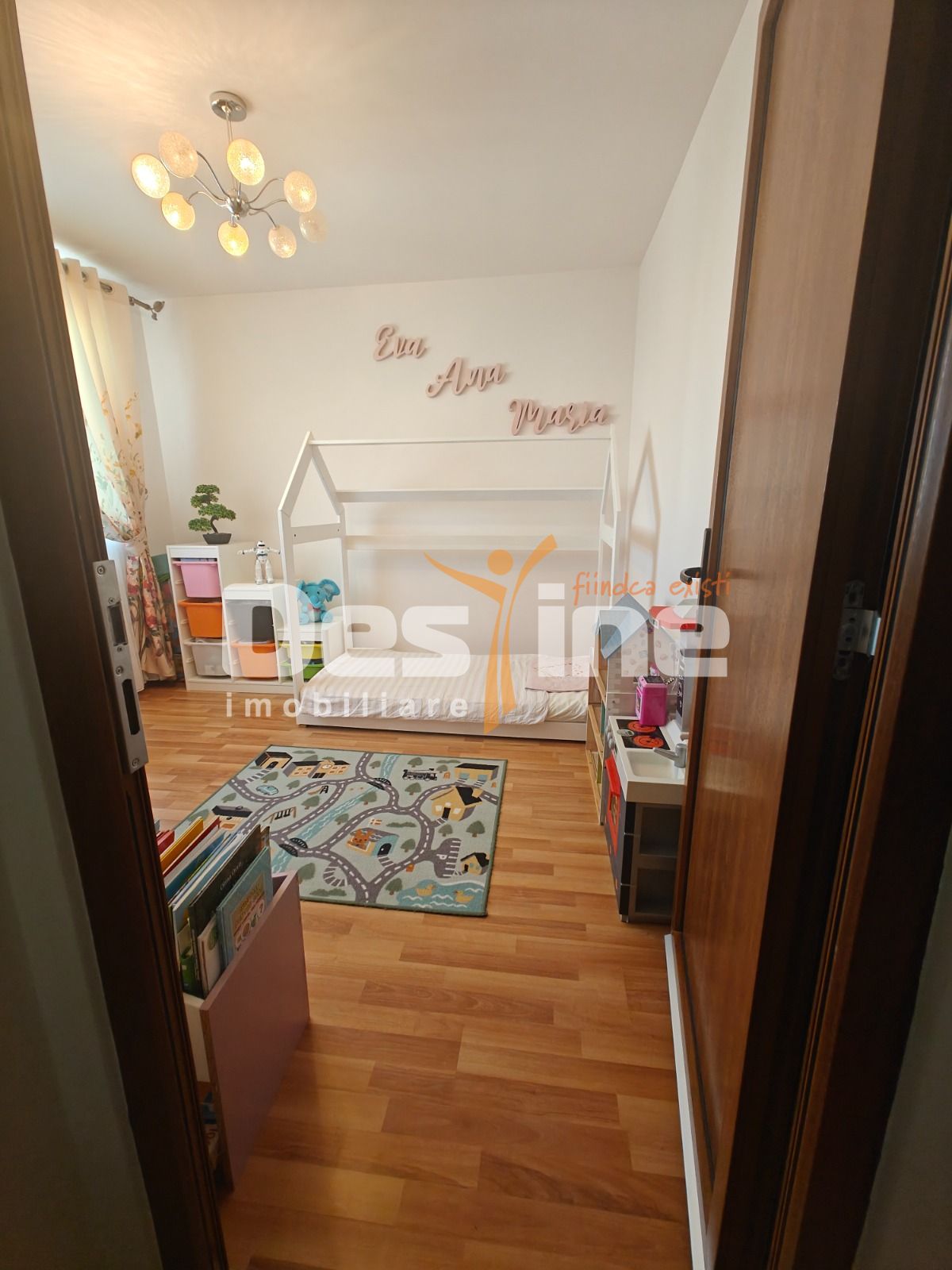 Apartament Superb  3 camere PLopeni 52.86 mp! — fotografia 17