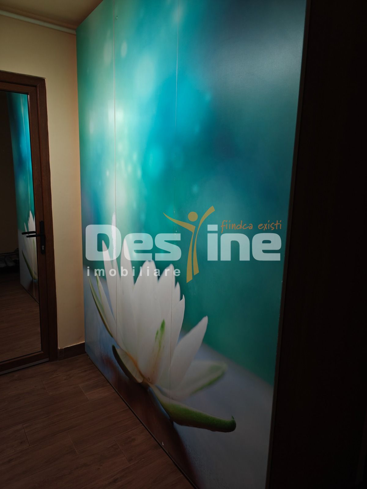 Apartament Superb  3 camere PLopeni 52.86 mp! — fotografia 6