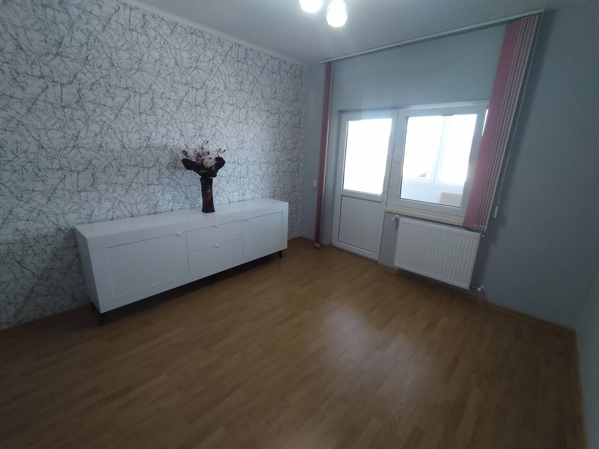 Apartament cu 2 camere de vânzare | Central — fotografia 4