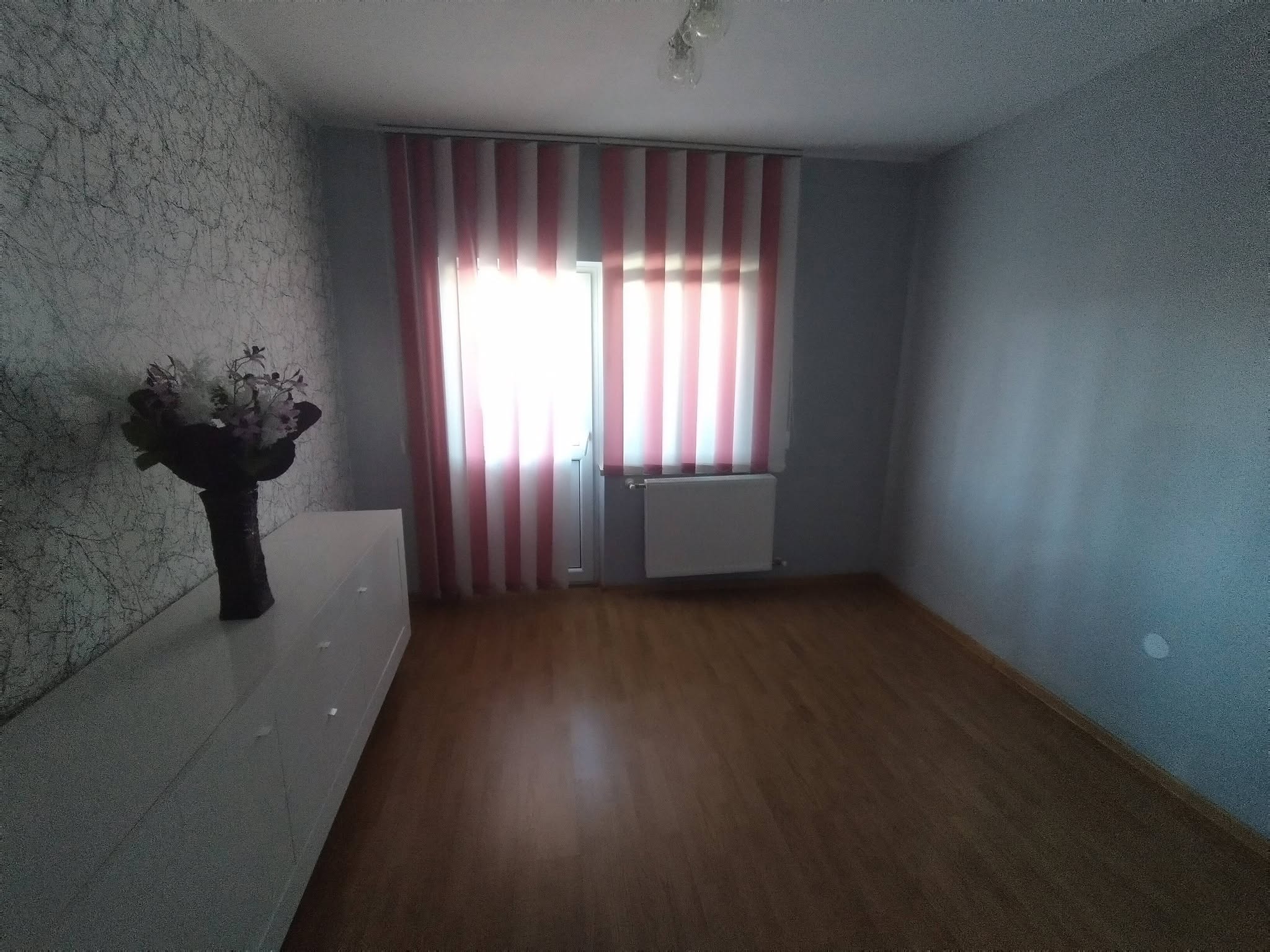 Apartament cu 2 camere de vânzare | Central — fotografia 5