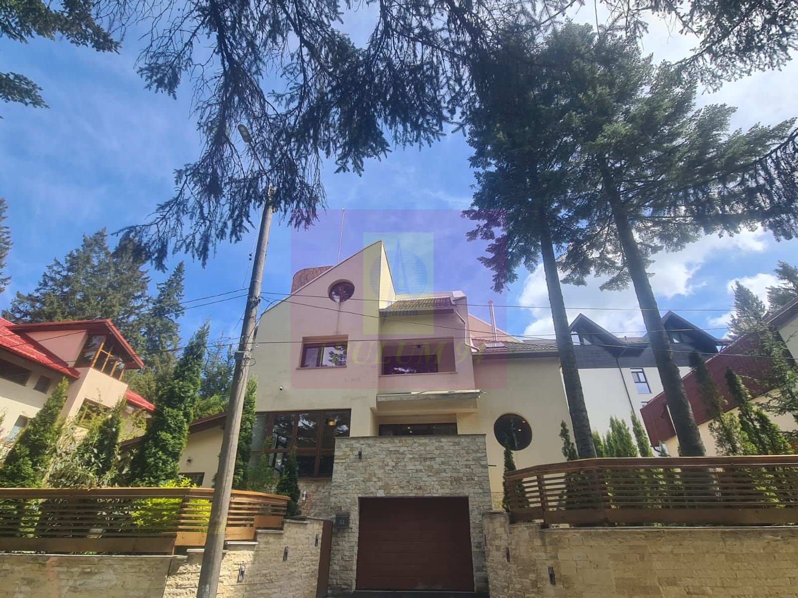 Vila de lux de vanzare in Predeal — fotografia 3
