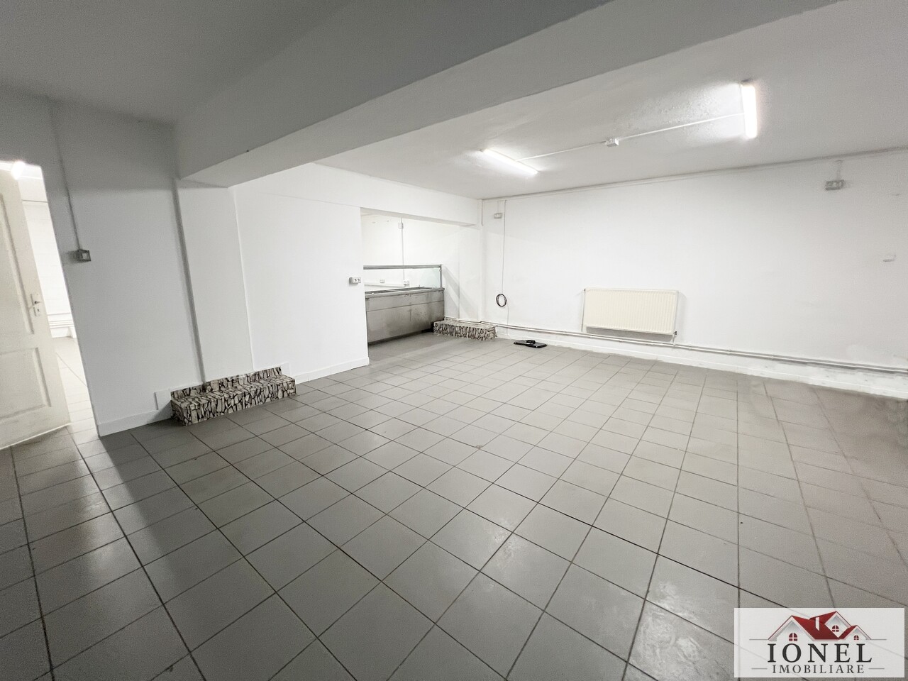 Spatiu comercial de inchirial in Alba Iulia, Cetate
