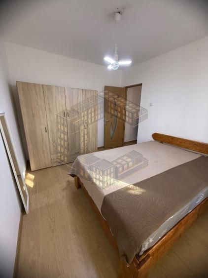Apartament 2 camere, semidecomandat, centrala, de vanzare — fotografia 4