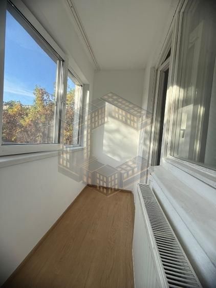 Apartament 2 camere, semidecomandat, centrala, de vanzare — fotografia 6