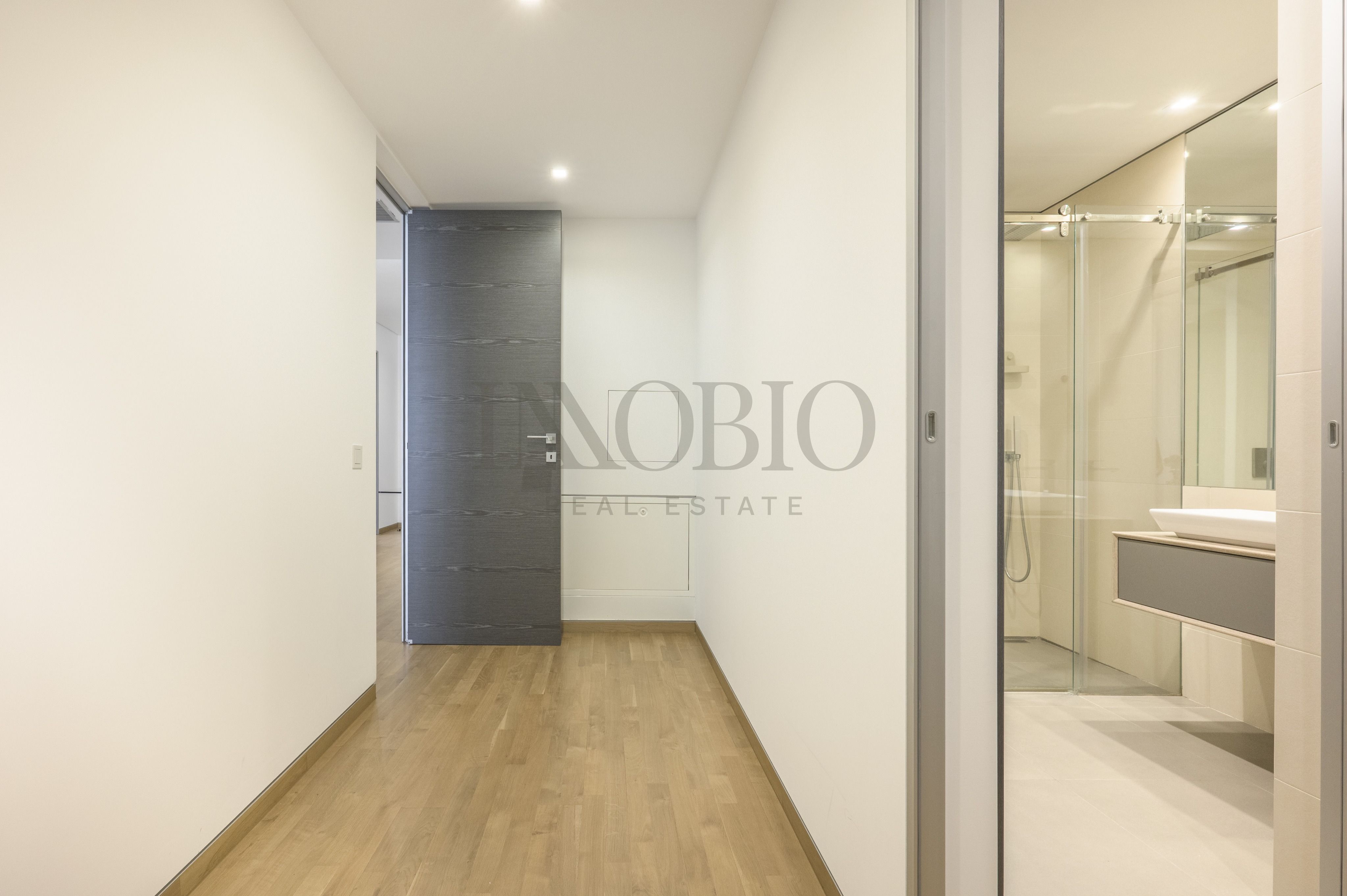Reședință Exclusivistă cu 5 Camere | 201 mp | Terasă 25 mp — fotografia 24