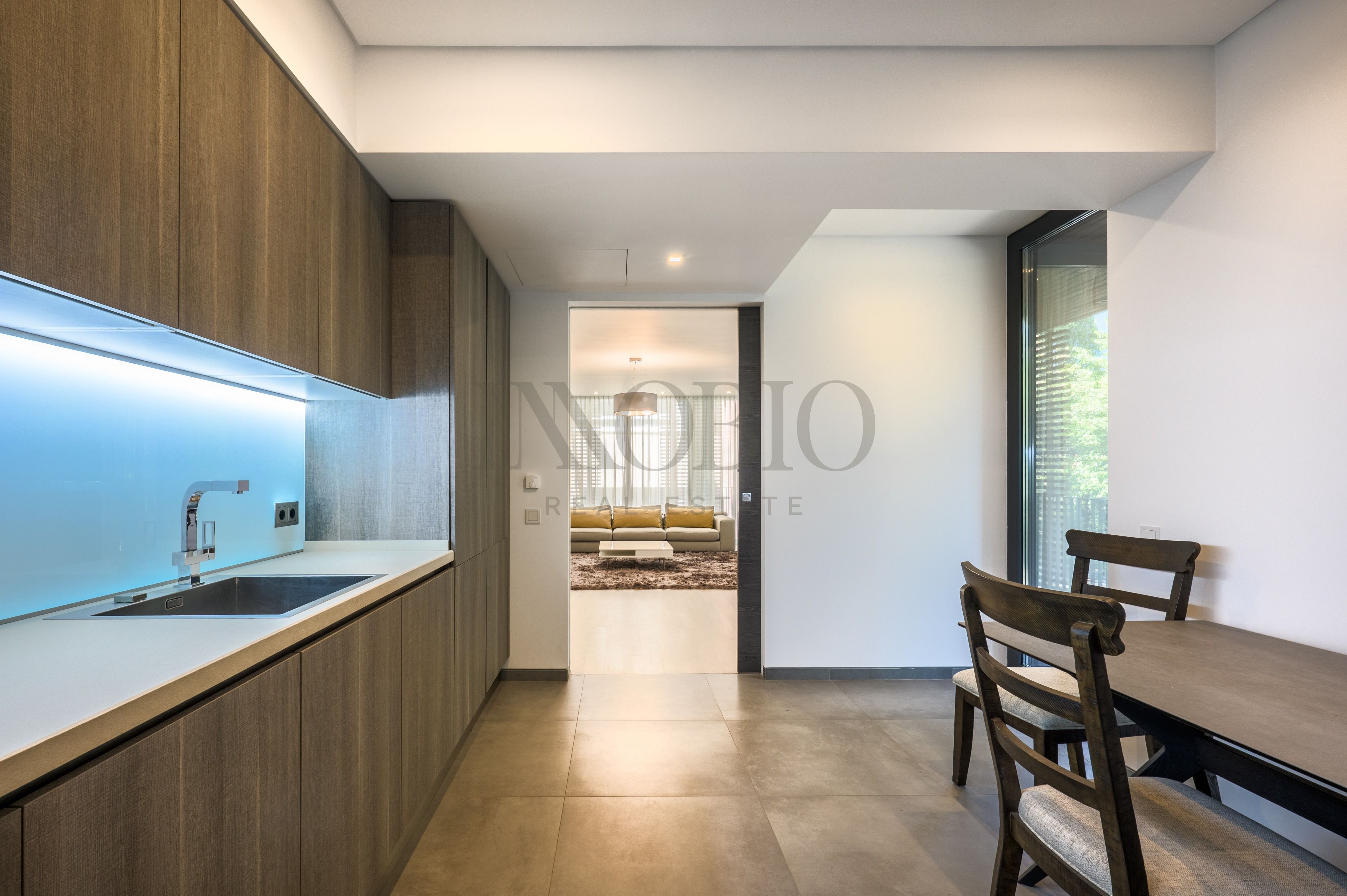 Reședință Exclusivistă cu 5 Camere | 201 mp | Terasă 25 mp — fotografia 9