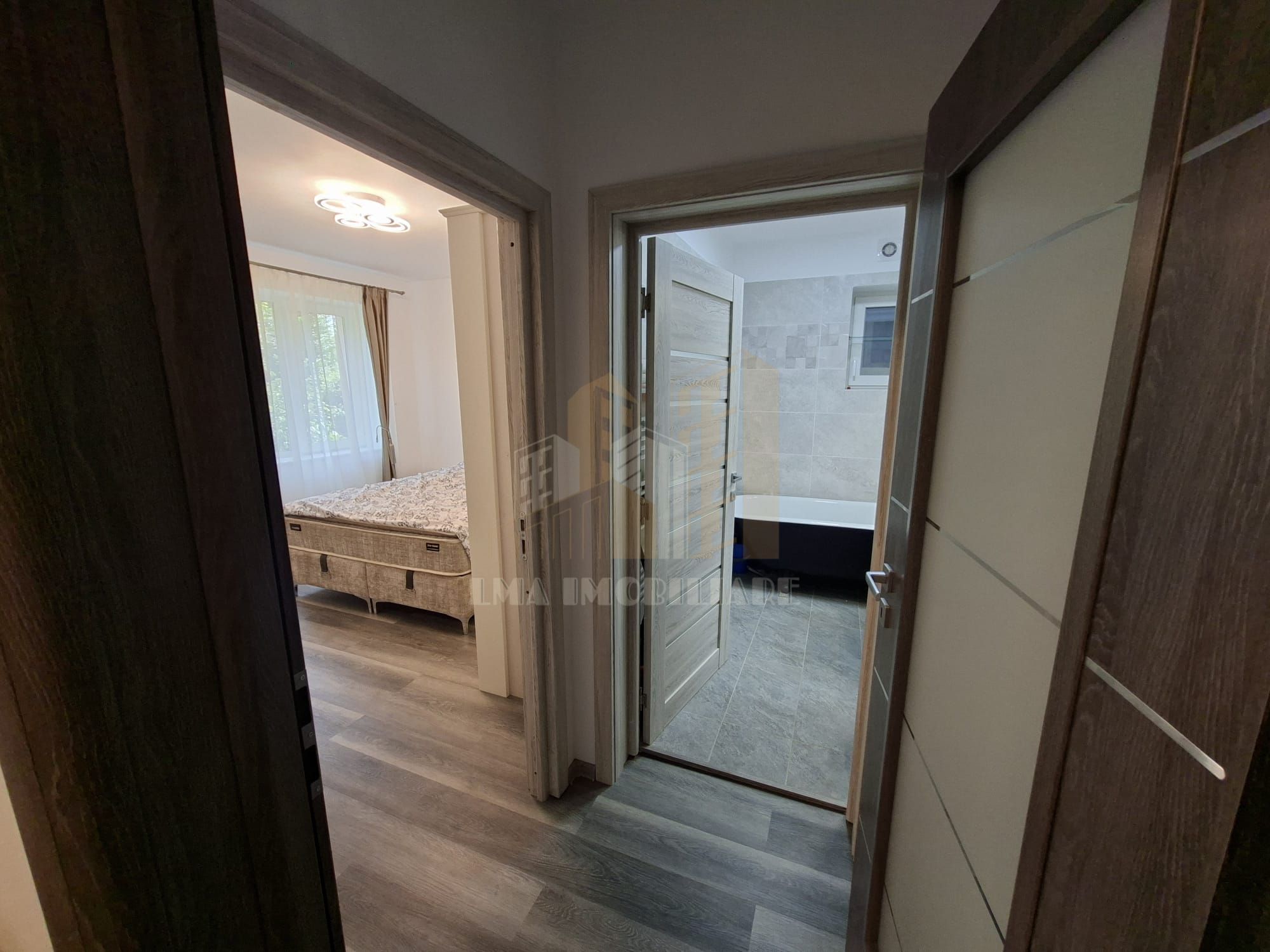 Apartament 2 camere renovat mobilat 2026 Astra Brasov — fotografia 9