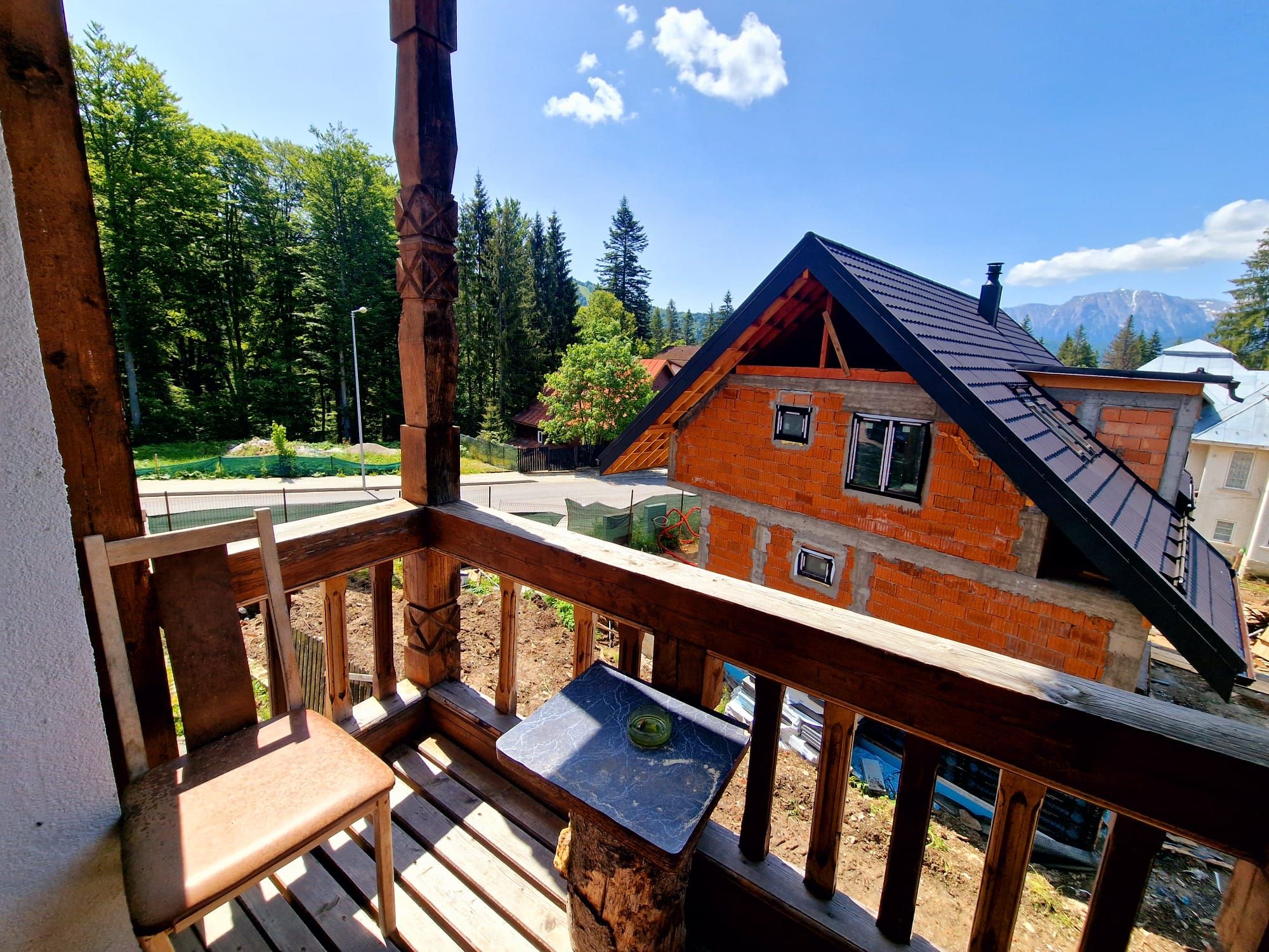Pensiune de vânzare I Predeal | Teren 600 mp | 14 dormitoare I 12 bai — fotografia 15
