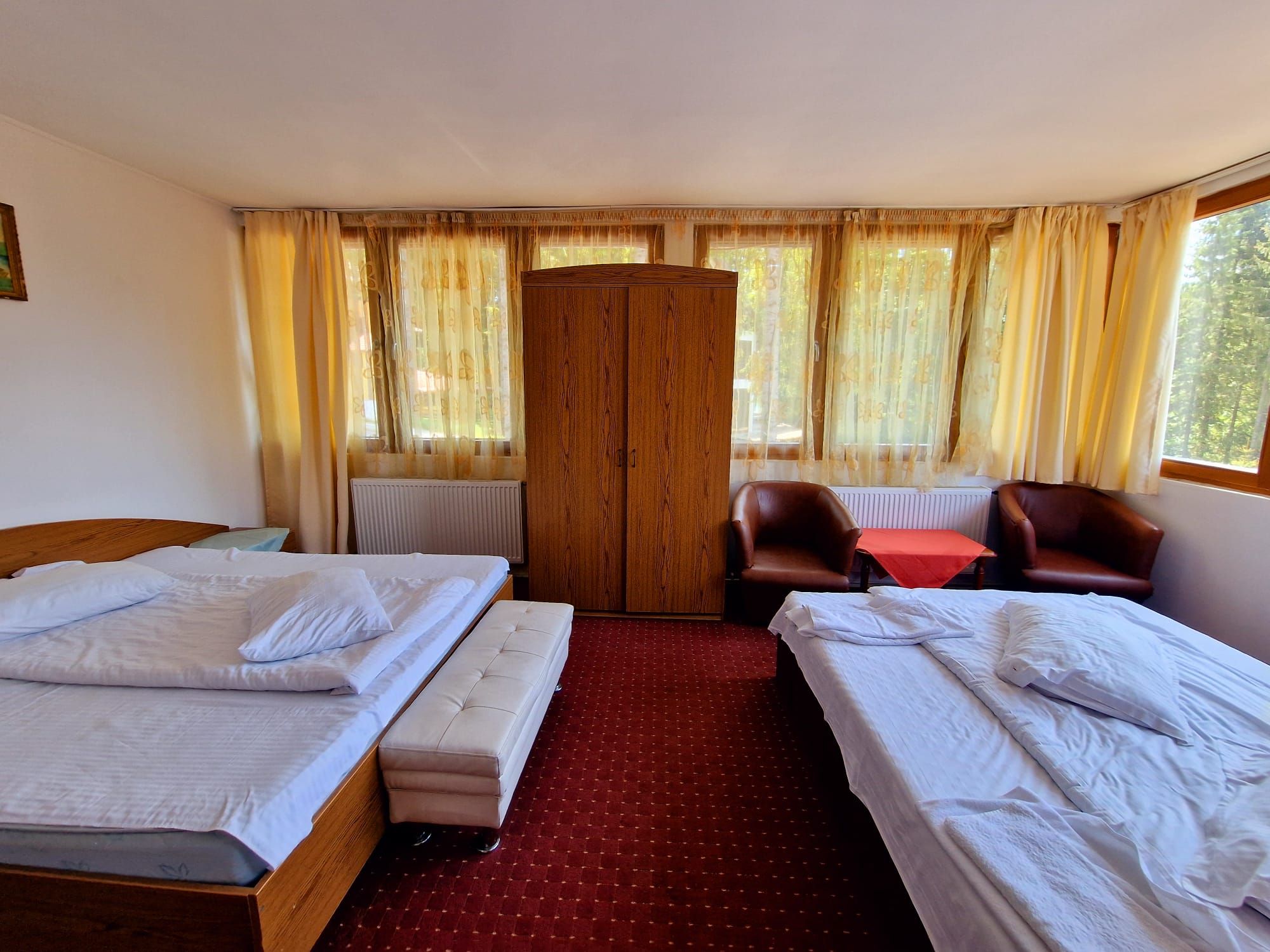 Pensiune de vânzare I Predeal | Teren 600 mp | 14 dormitoare I 12 bai — fotografia 6