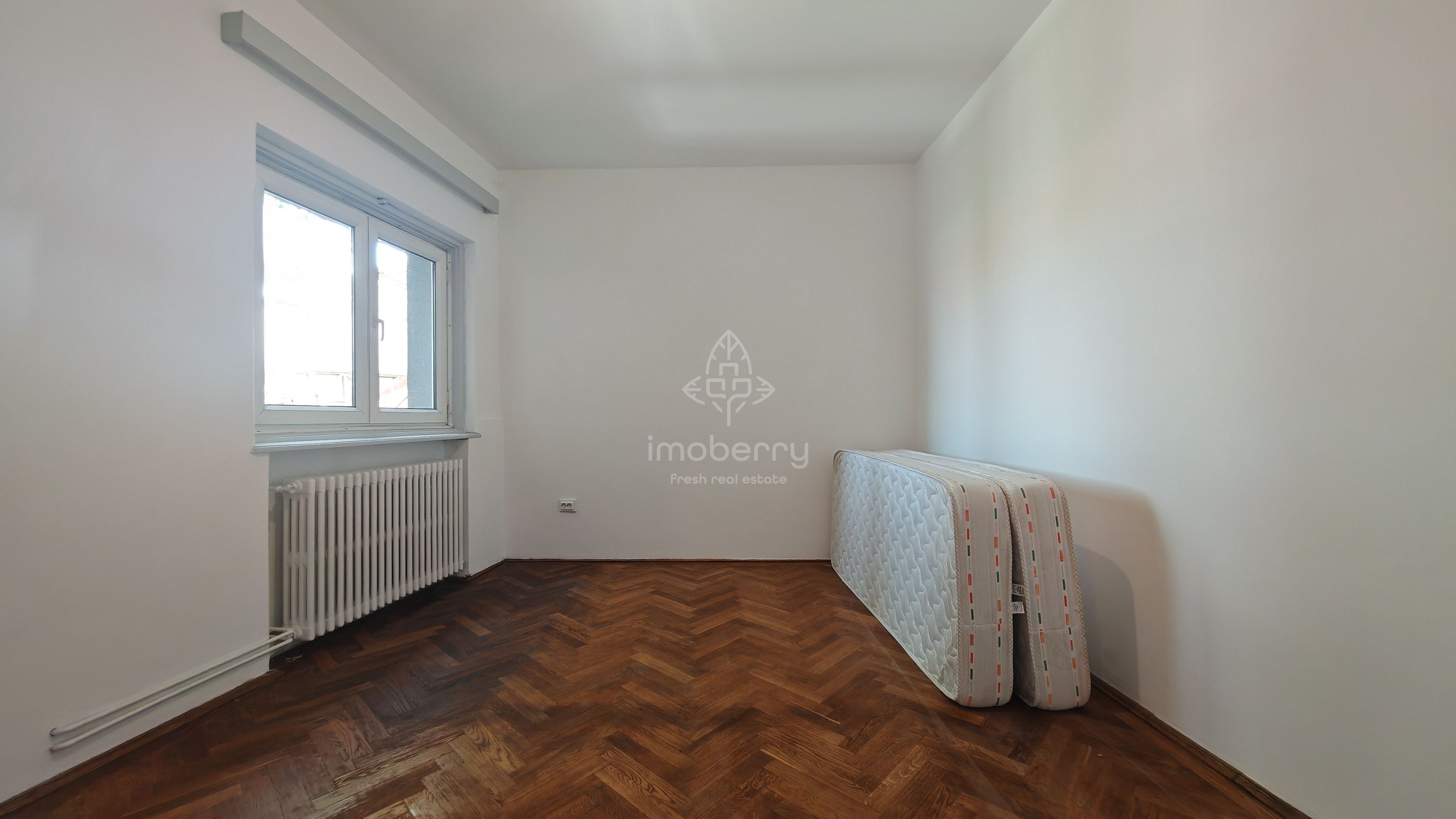 Vanzare apartament 3 camere, boxa, zona Stirbei Voda-Calea Plevnei-Cismigiu — fotografia 3