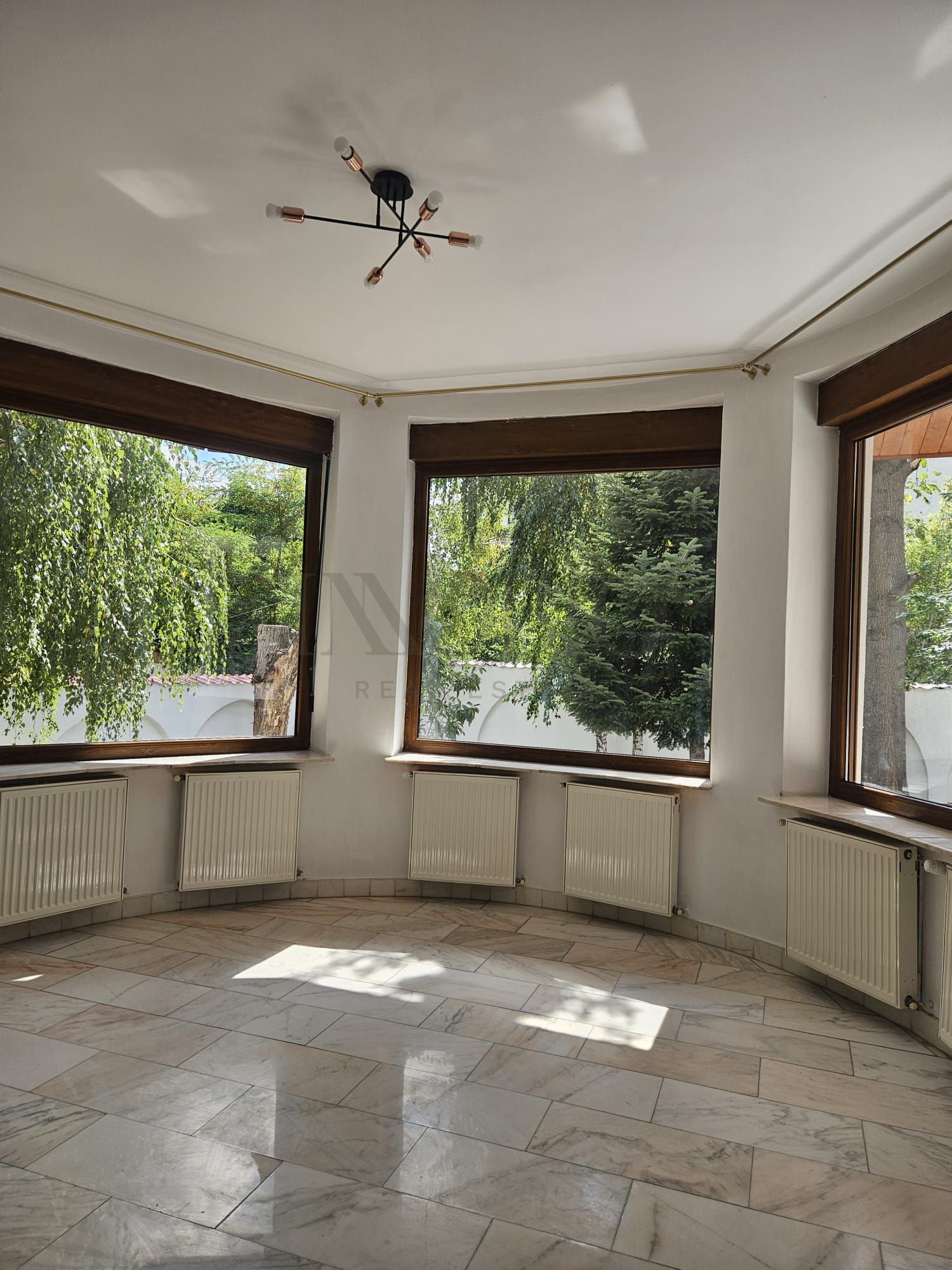 Vilă 430 mp | D+P+E+M | Grădină Proprie | Aviatiei — fotografia 3
