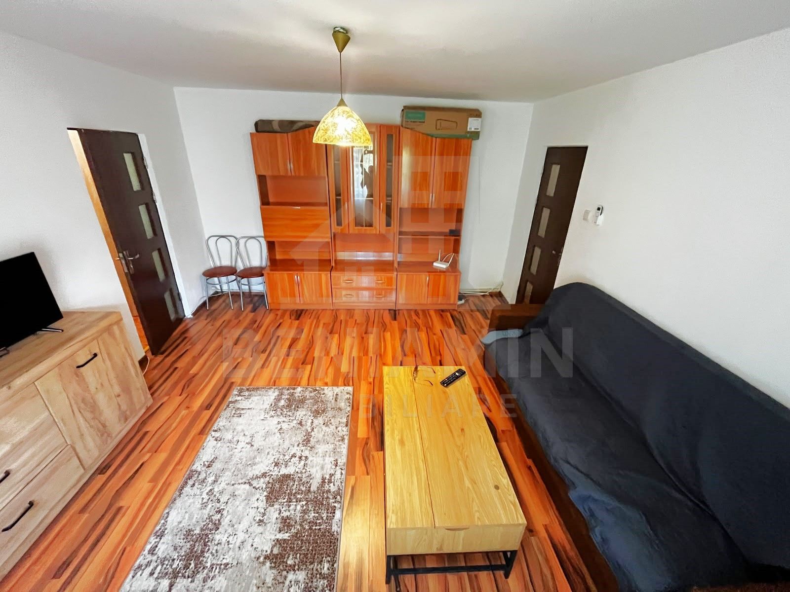 3 Camere-Etaj 2-Mobilat-Utilat-65mp-Centrala Termica-Brazda Lui Novac — fotografia 3