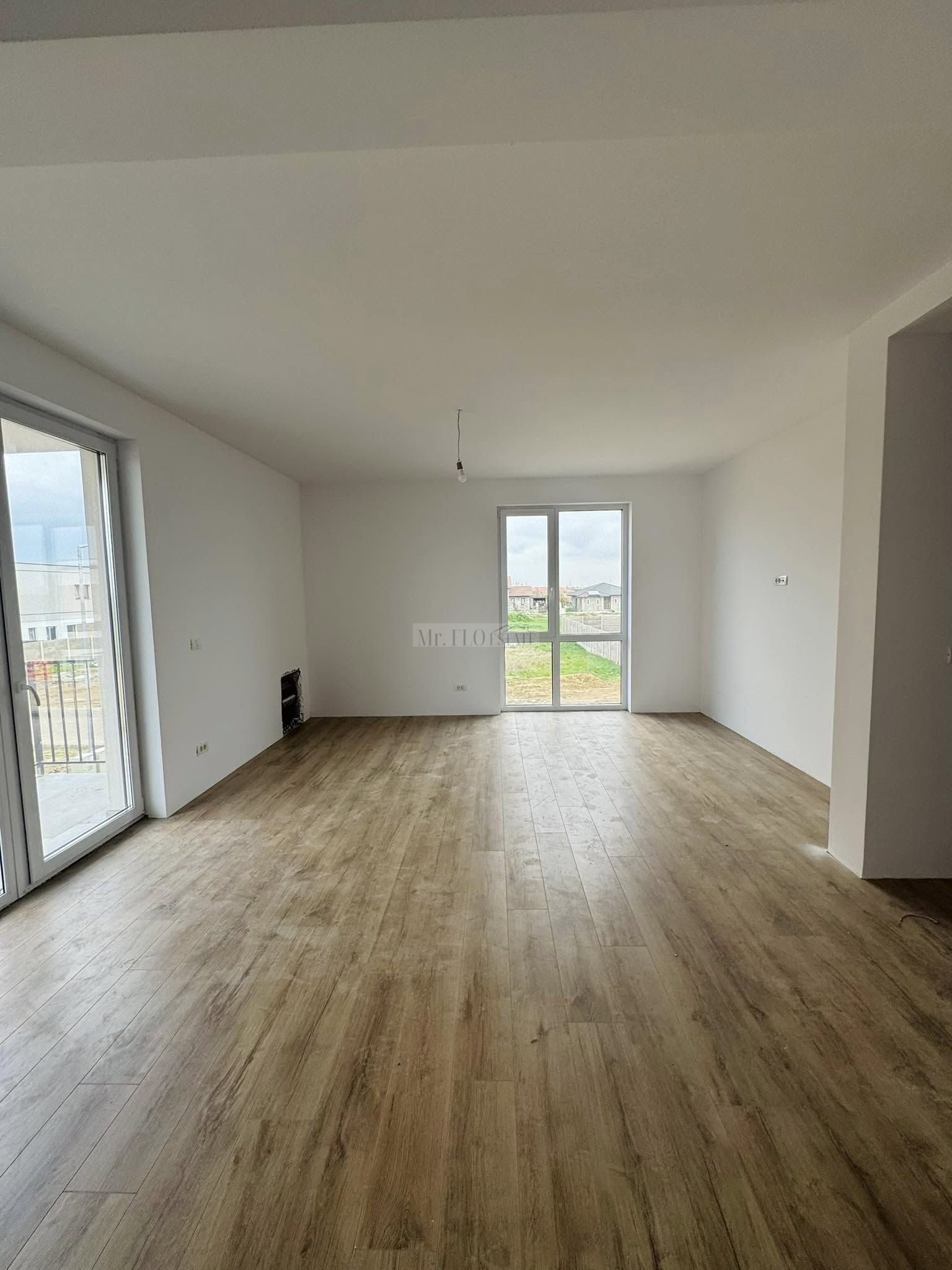 Vand apartament 2 camere COMISION 0 - Mosnita Noua - Urseni — fotografia 12
