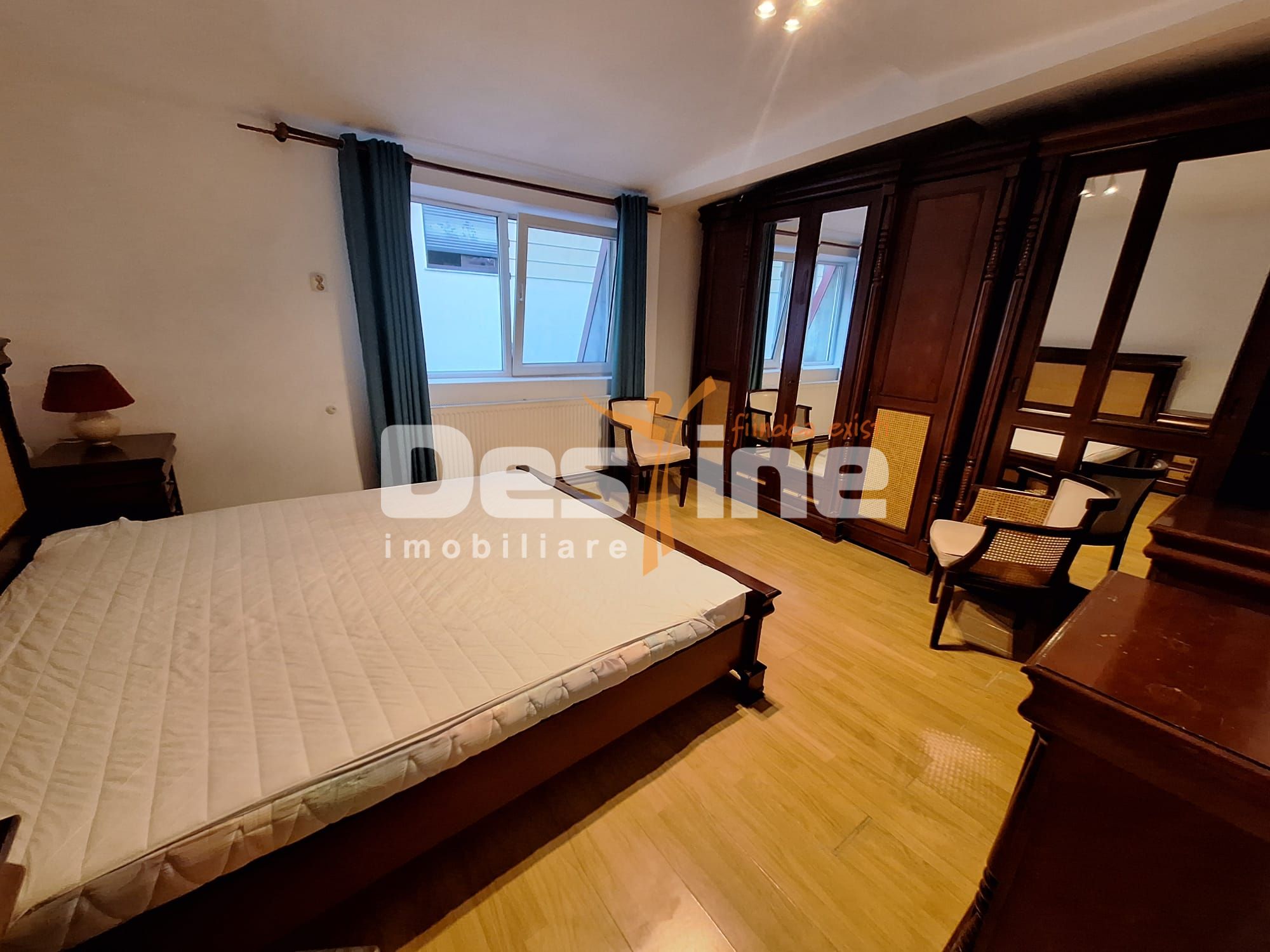 Apartament 3 camere – Splaiul Unirii  Apartament cu 3 camere situat în — fotografia 6