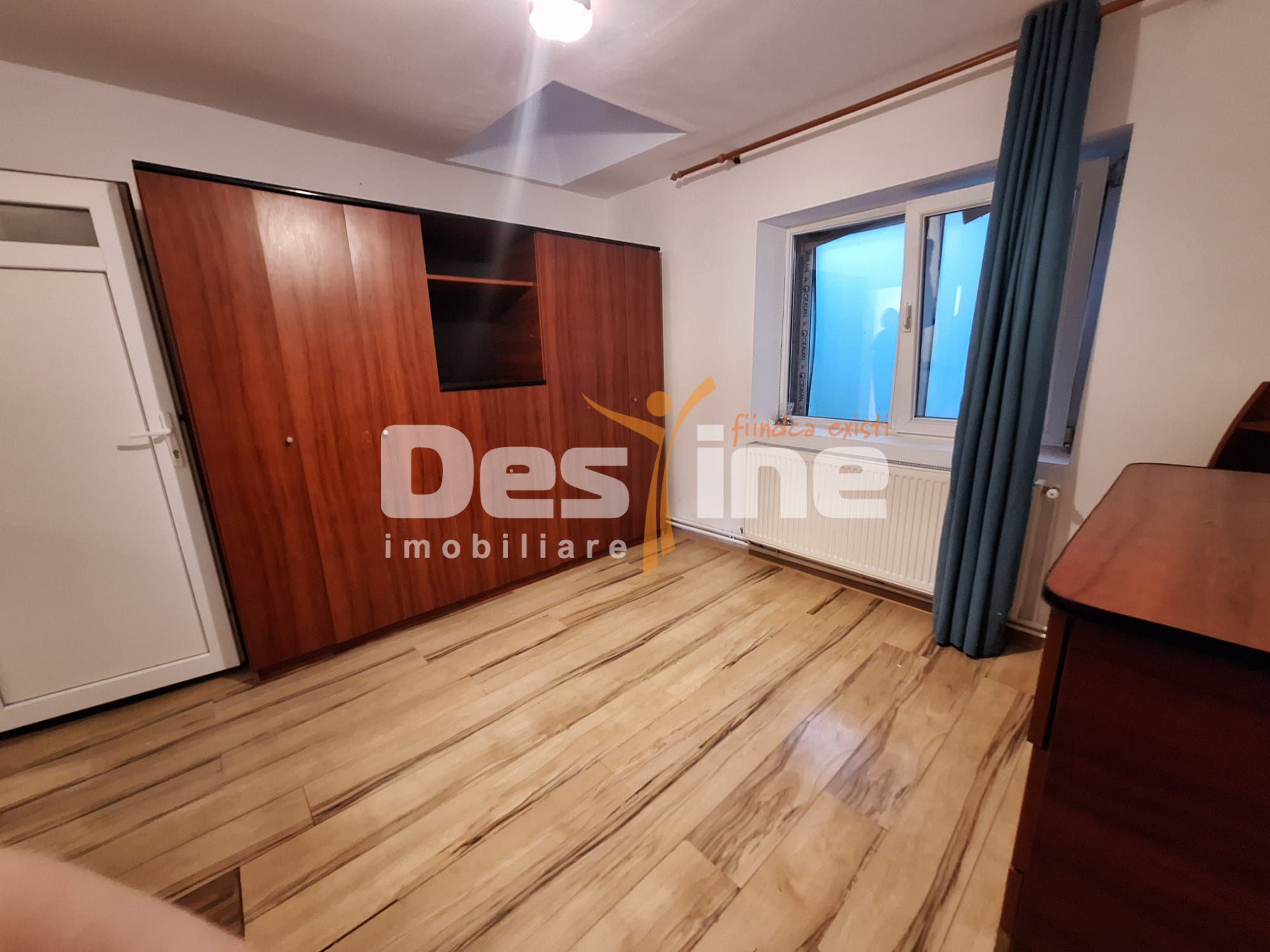 Apartament 3 camere – Splaiul Unirii  Apartament cu 3 camere situat în — fotografia 8