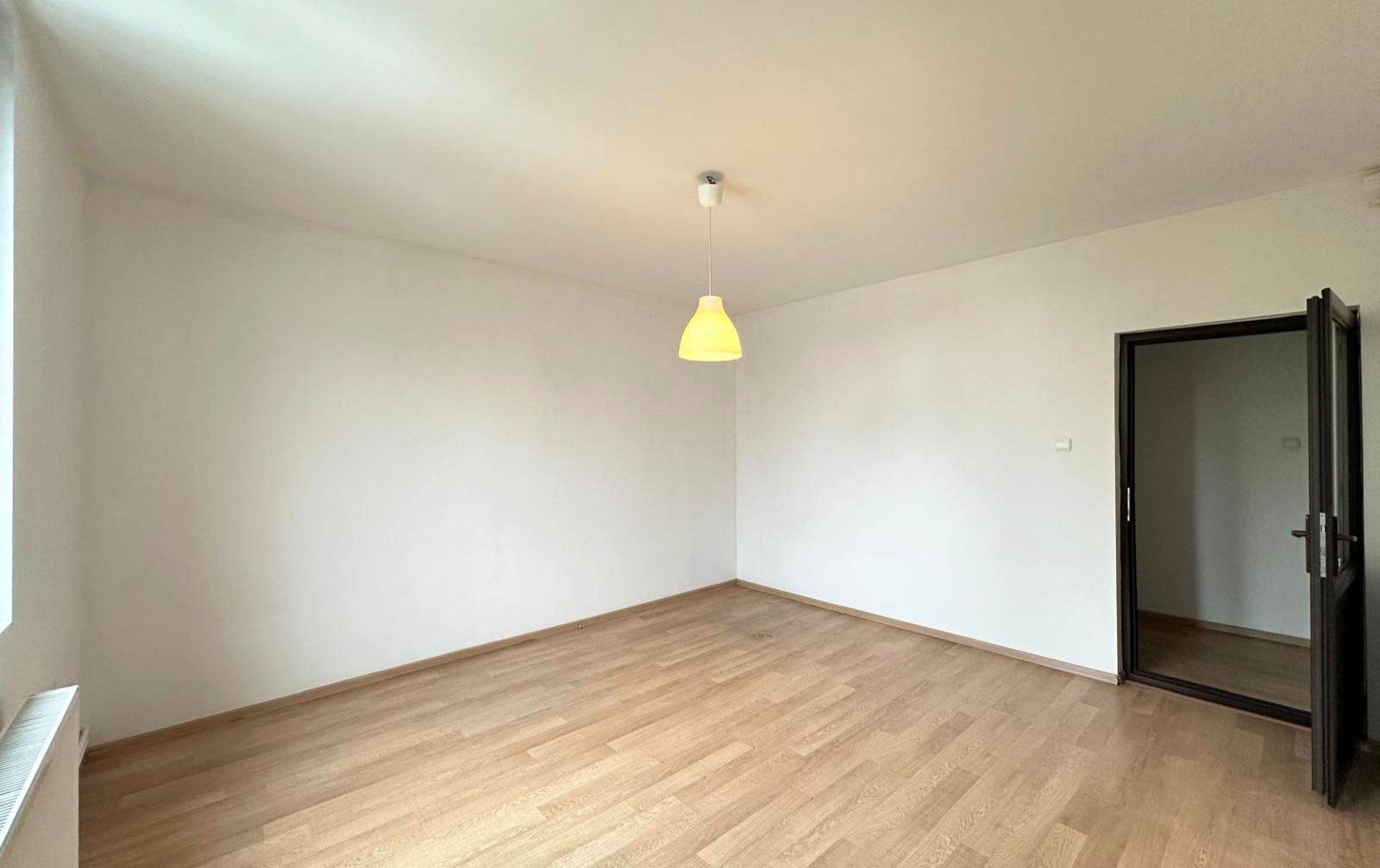 Inchiriere casă complet renovată cu 4 camere  Băneasa, Sector 1 — fotografia 6