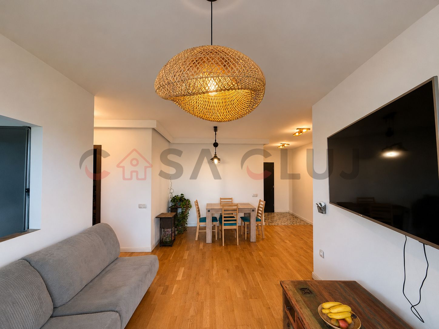 Apartament cu 3 camere, terasa 70mp, vedere panoramica — fotografia 3